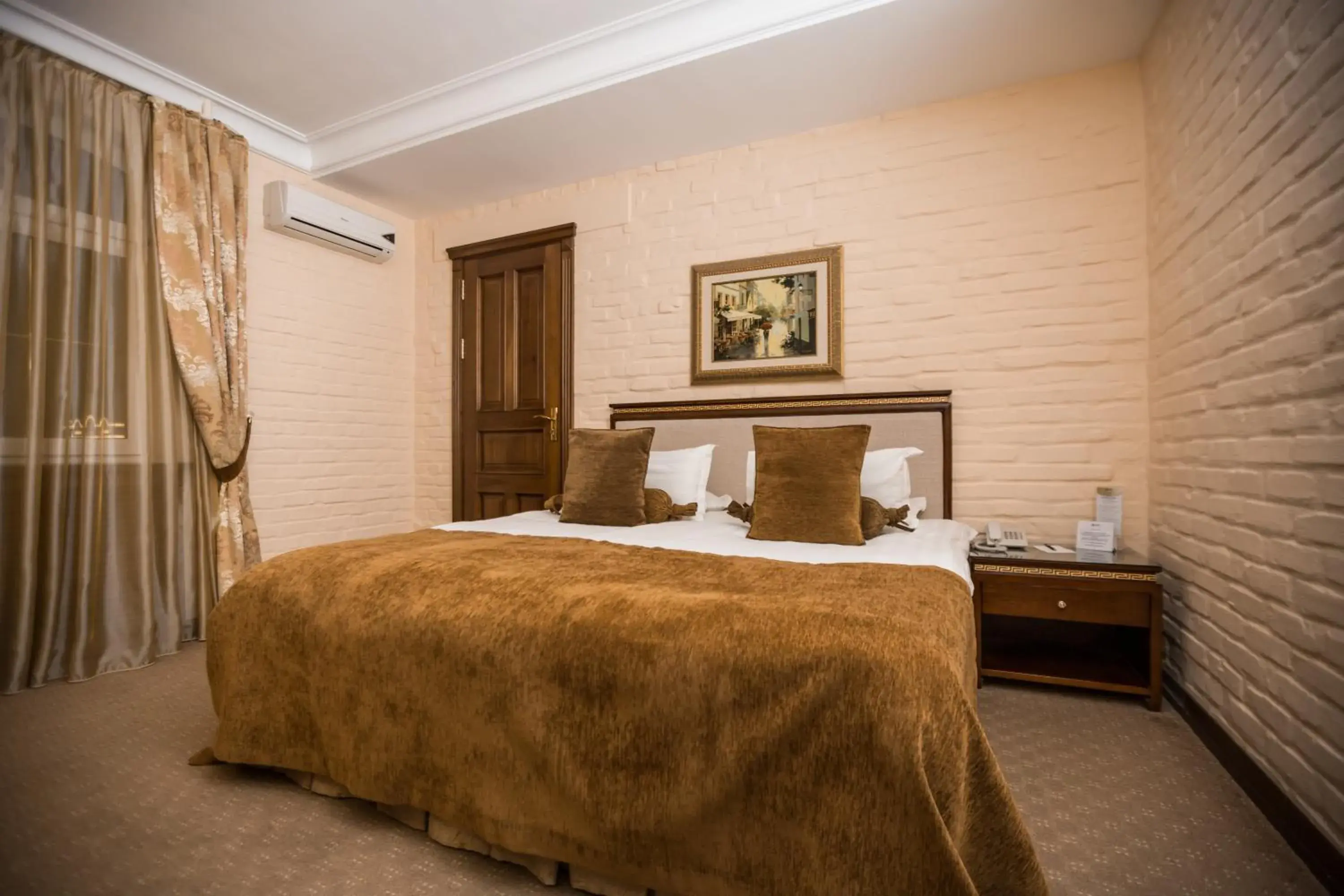 Standard Double or Twin Room in Hotel BEK Standard Double or Twin Room in Hotel BEK