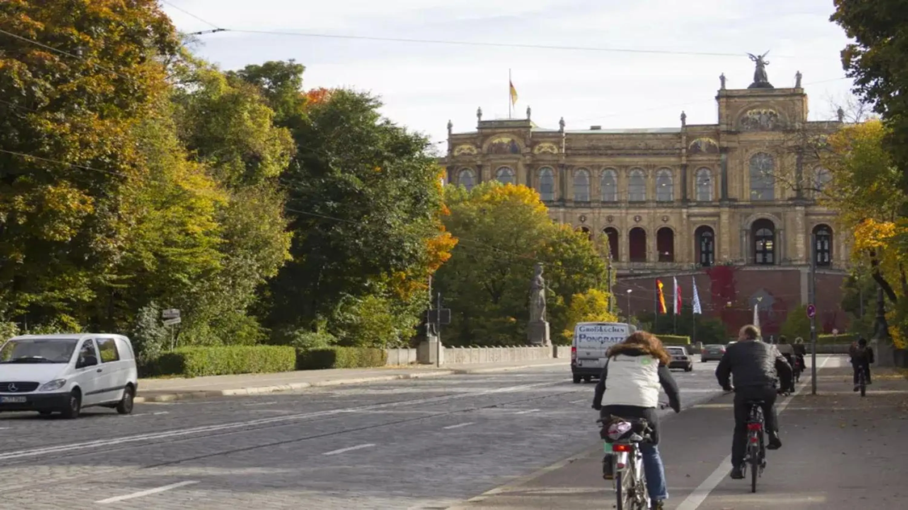 Area and facilities in Holiday Inn Munich City Centre by IHG