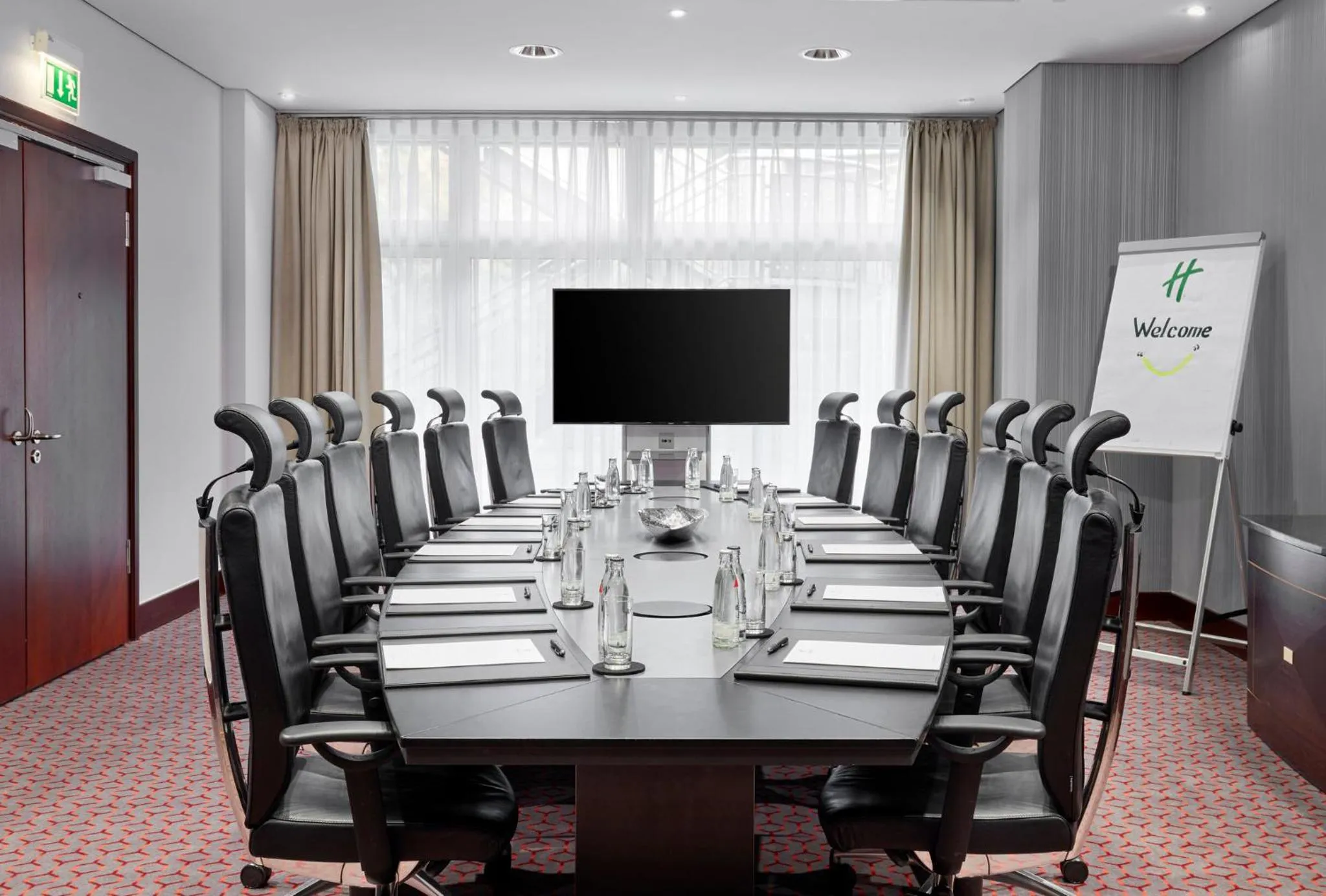 Meeting/conference room in Holiday Inn Munich City Centre by IHG