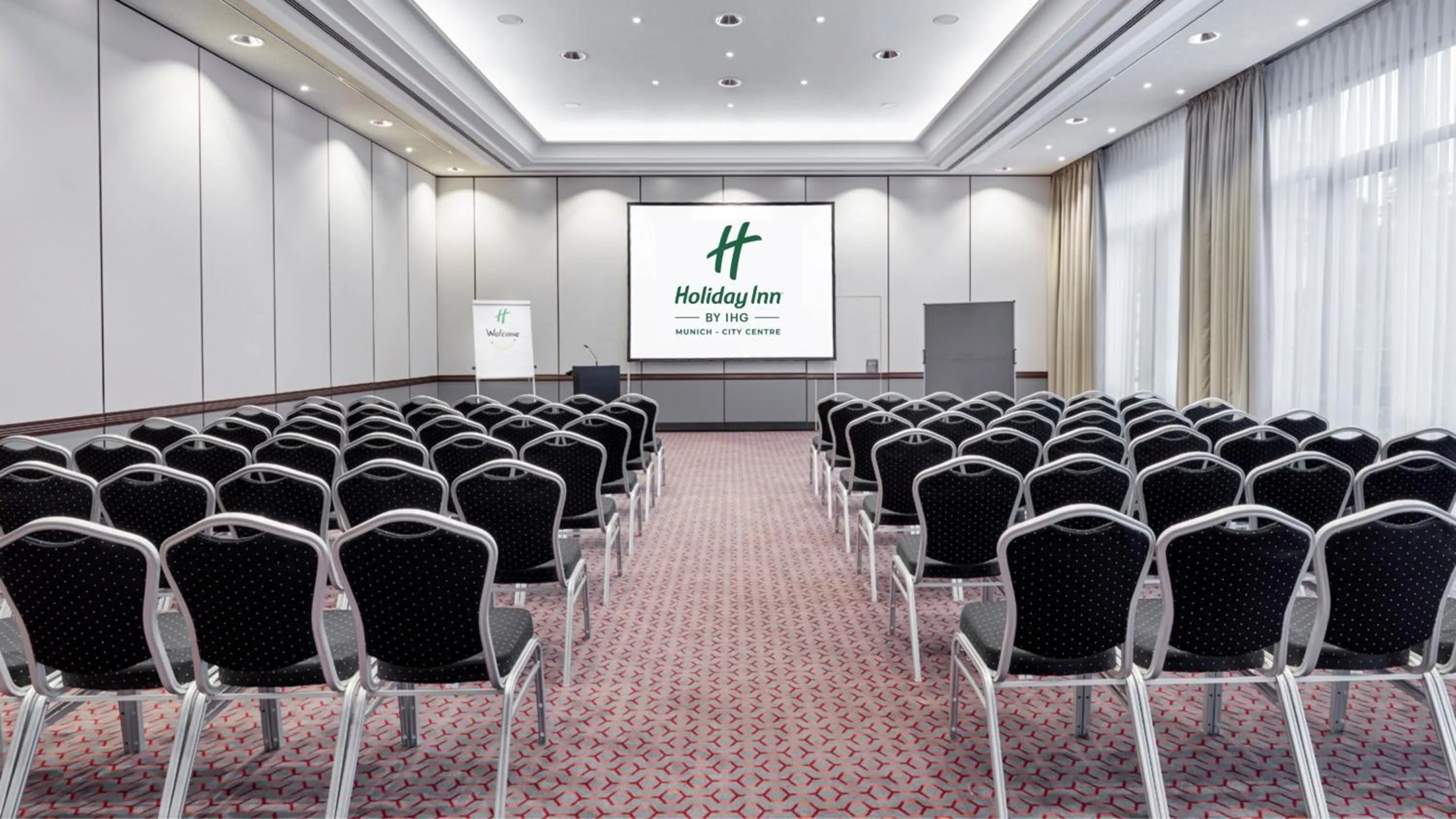 Meeting/conference room in Holiday Inn Munich City Centre by IHG