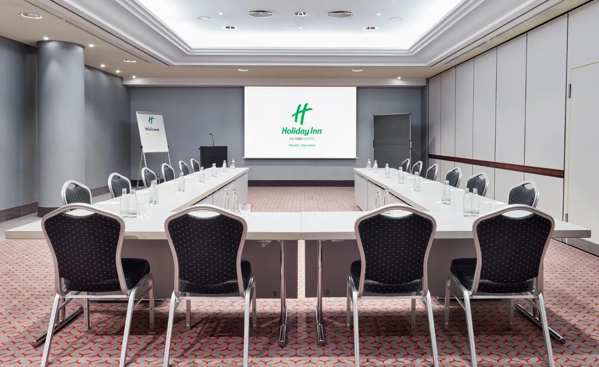 Meeting/conference room in Holiday Inn Munich City Centre by IHG