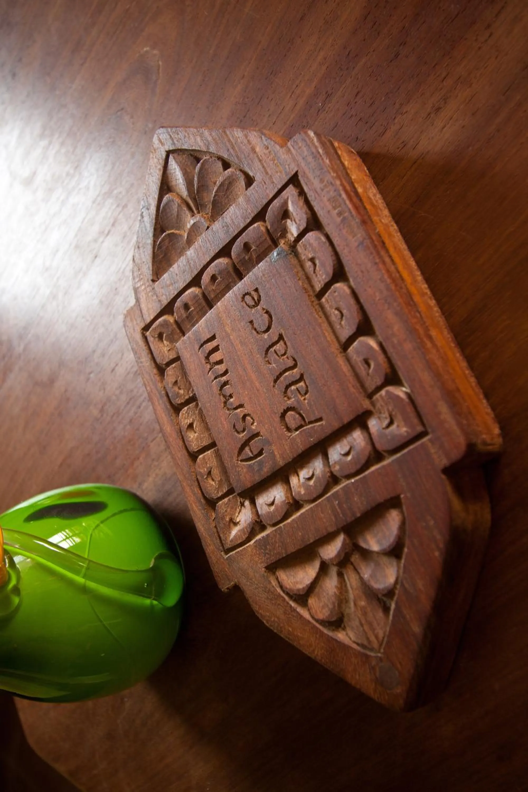 Decorative detail in Asmini Palace Hotel