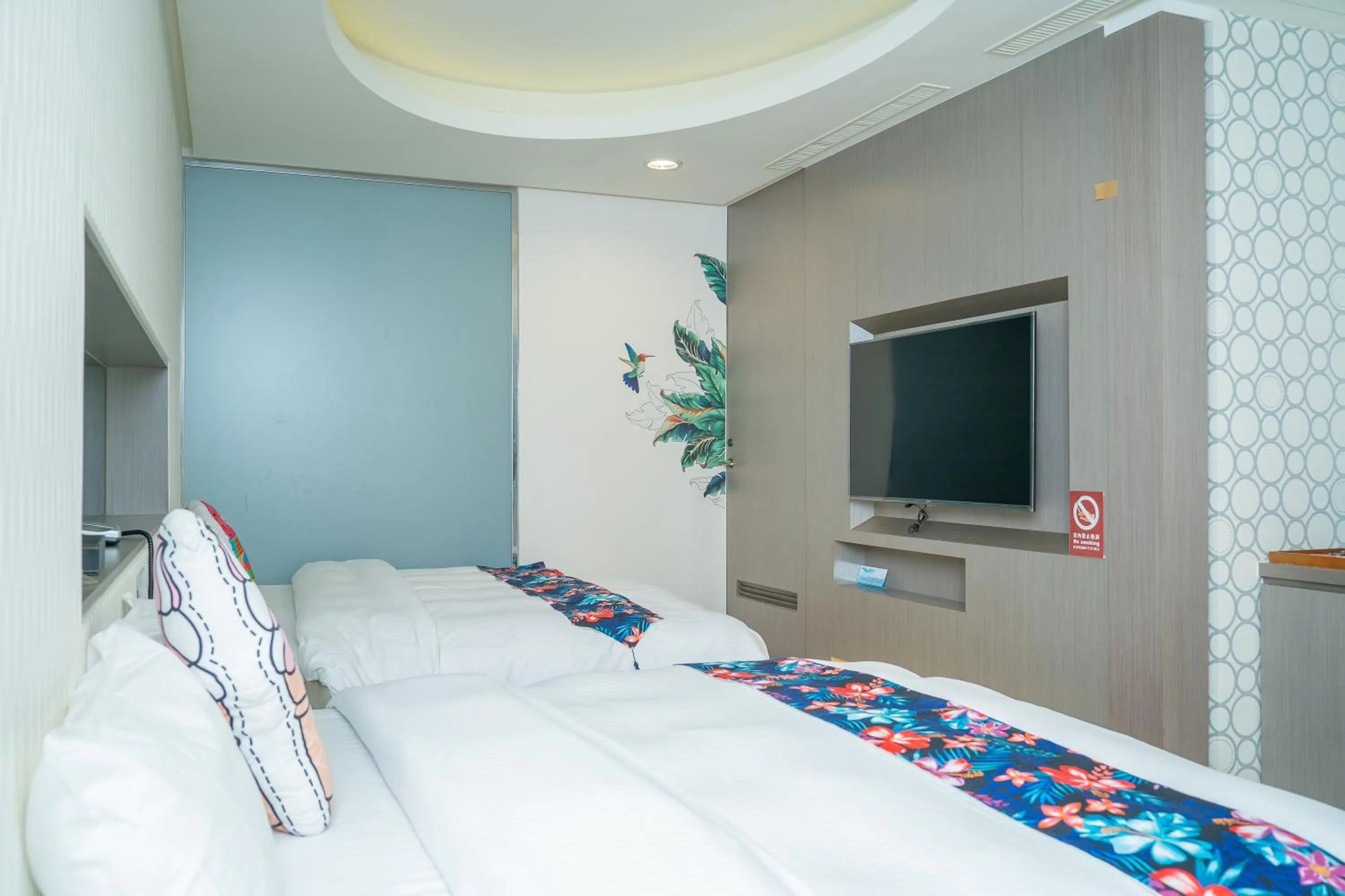 Bedroom, Bed in 日月潭天月水色民宿 (老街-停車-度假）skylight bnb