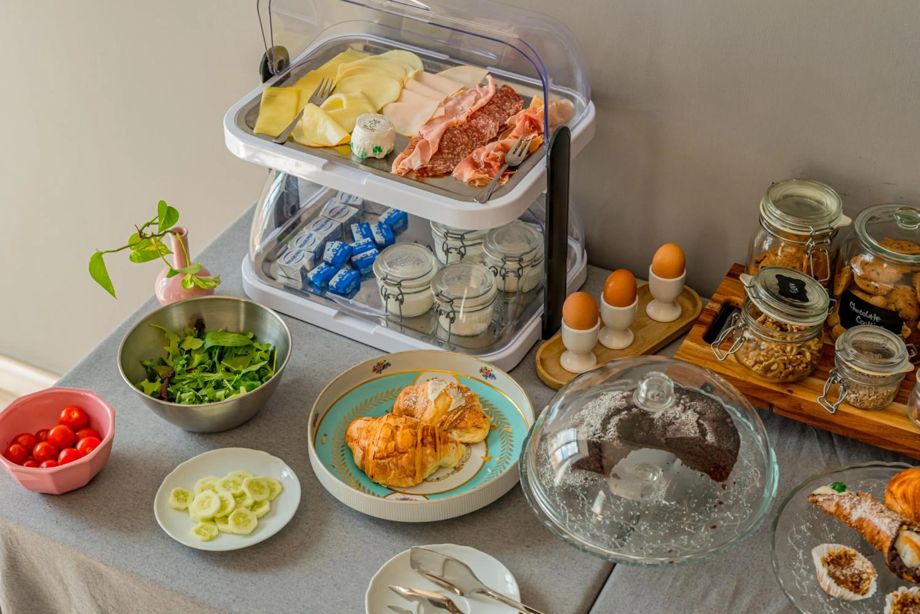 Food and drinks in B&B Ruffo di Bagnara Palazzo Monumentale