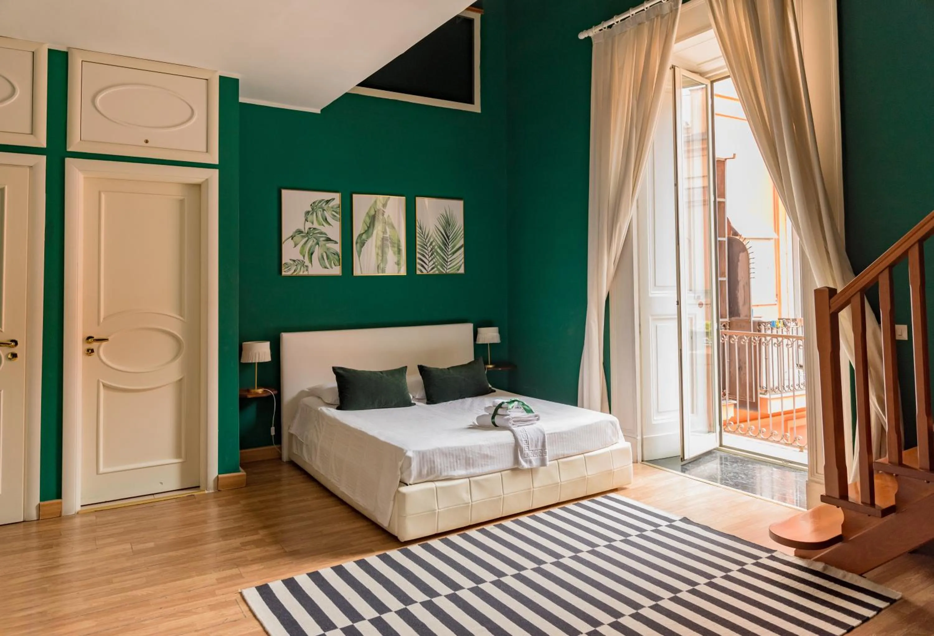 Bed in B&B Ruffo di Bagnara Palazzo Monumentale