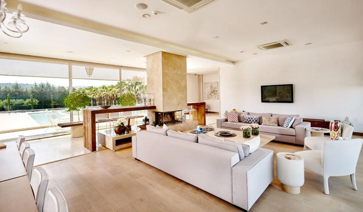 Seating area in Two Rooms Hotel