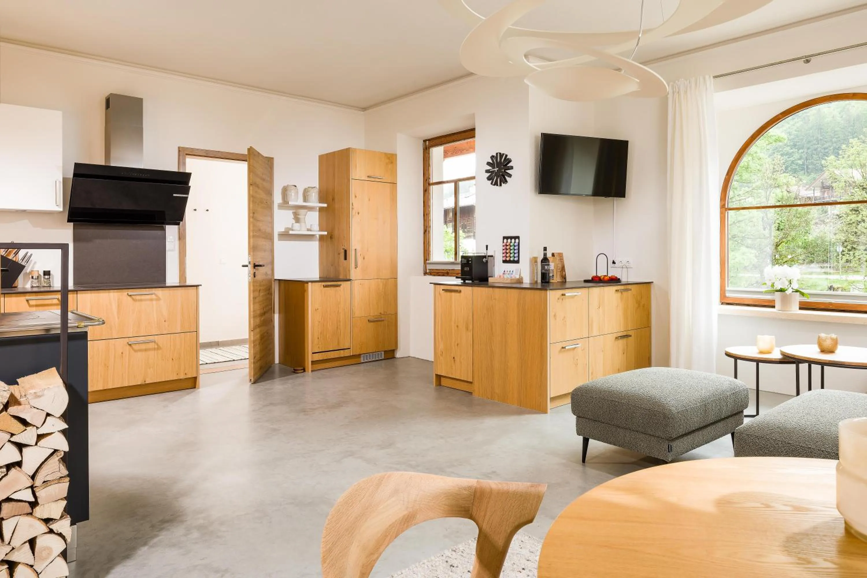 Kitchen or kitchenette in Berghotel Rehlegg