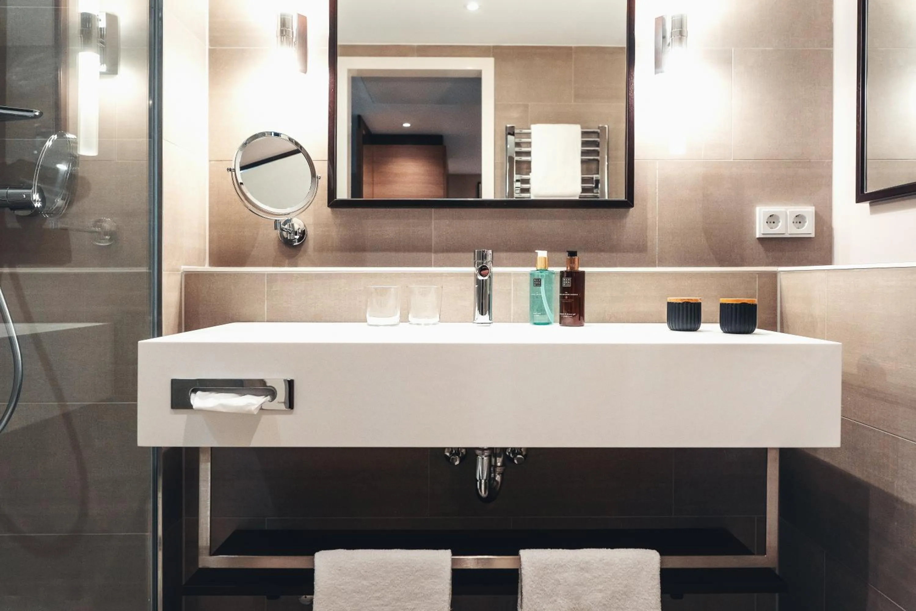 Bathroom in Holiday Inn Berlin City Center East Prenzlauer Berg by IHG