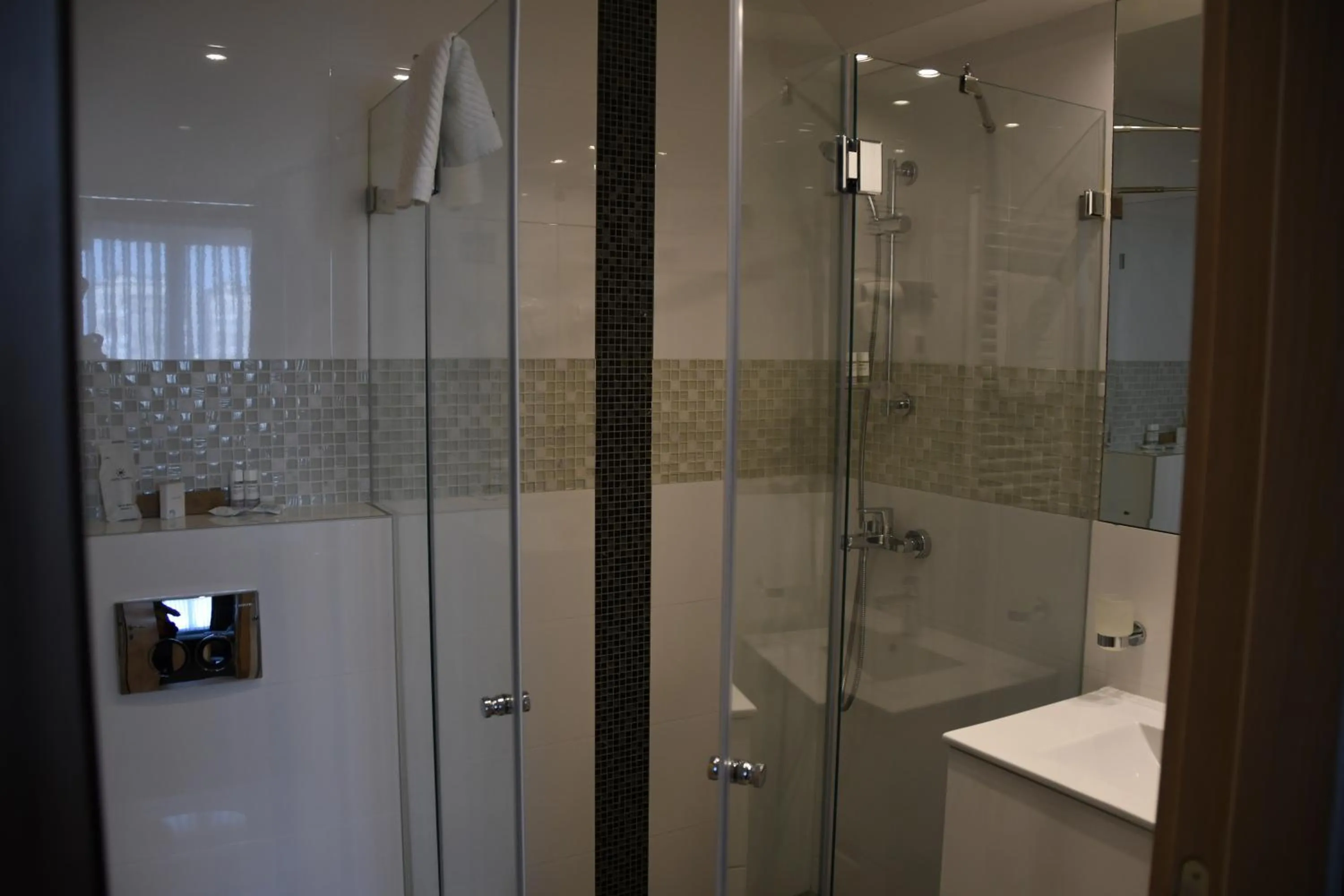 Superior Double or Twin Room - single occupancy in Hotel Kragujevac