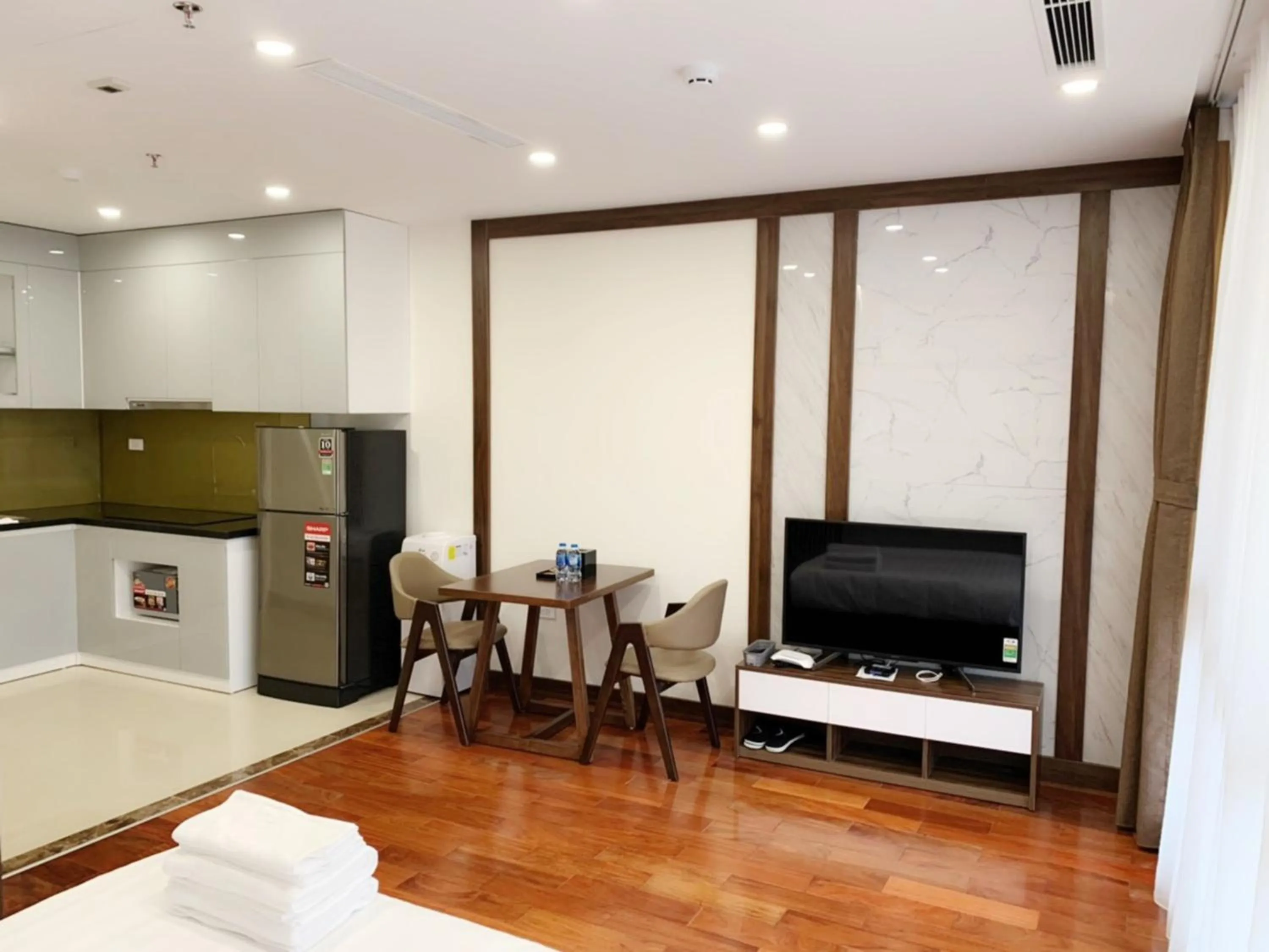 Kitchen or kitchenette in HANA Stay