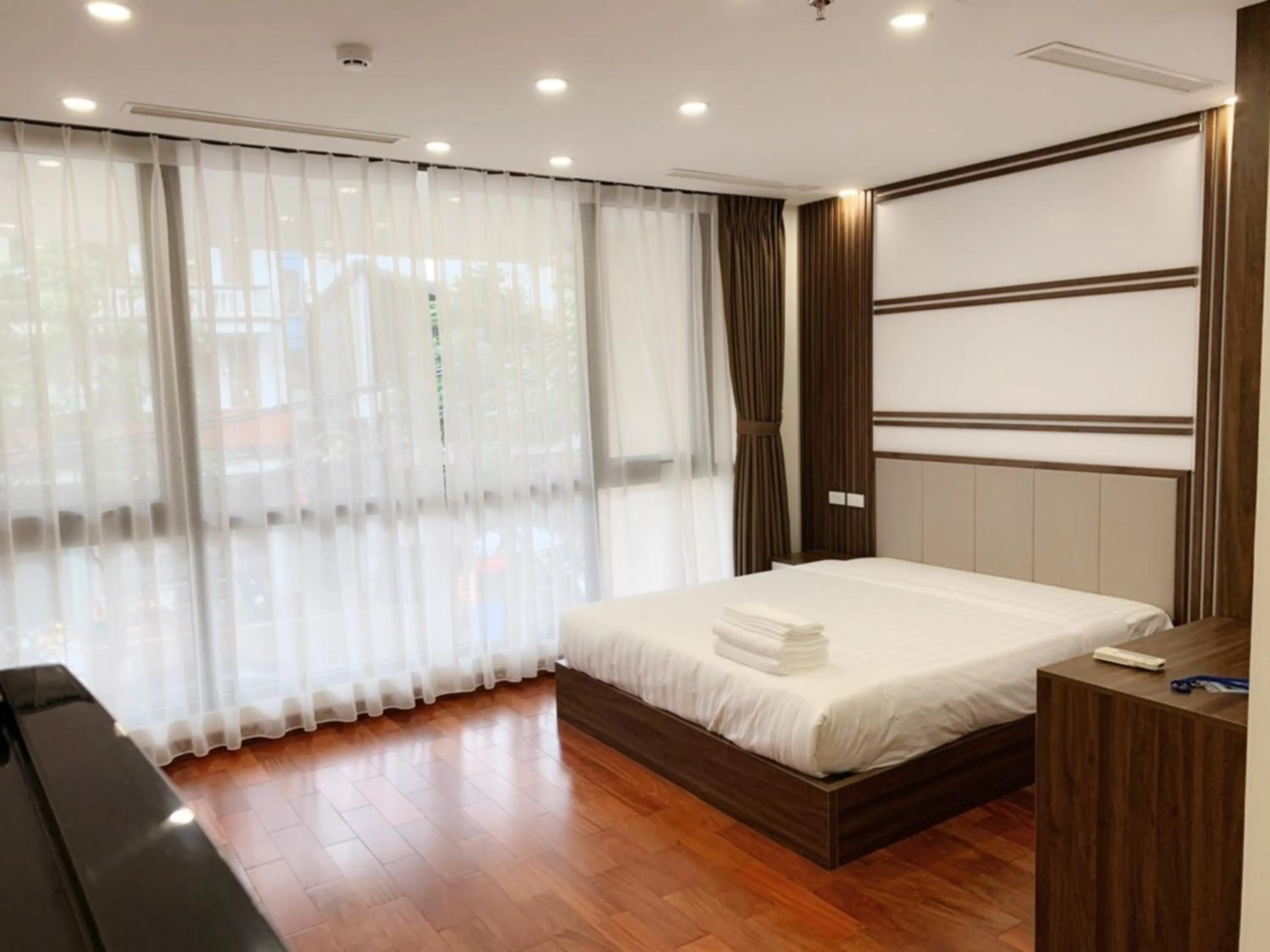 Bedroom, Bed in HANA Stay