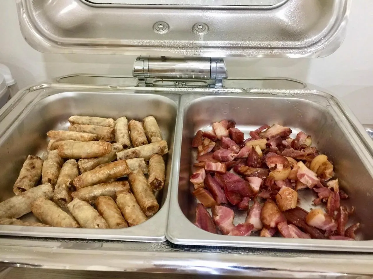 Food and drinks in HANA Stay