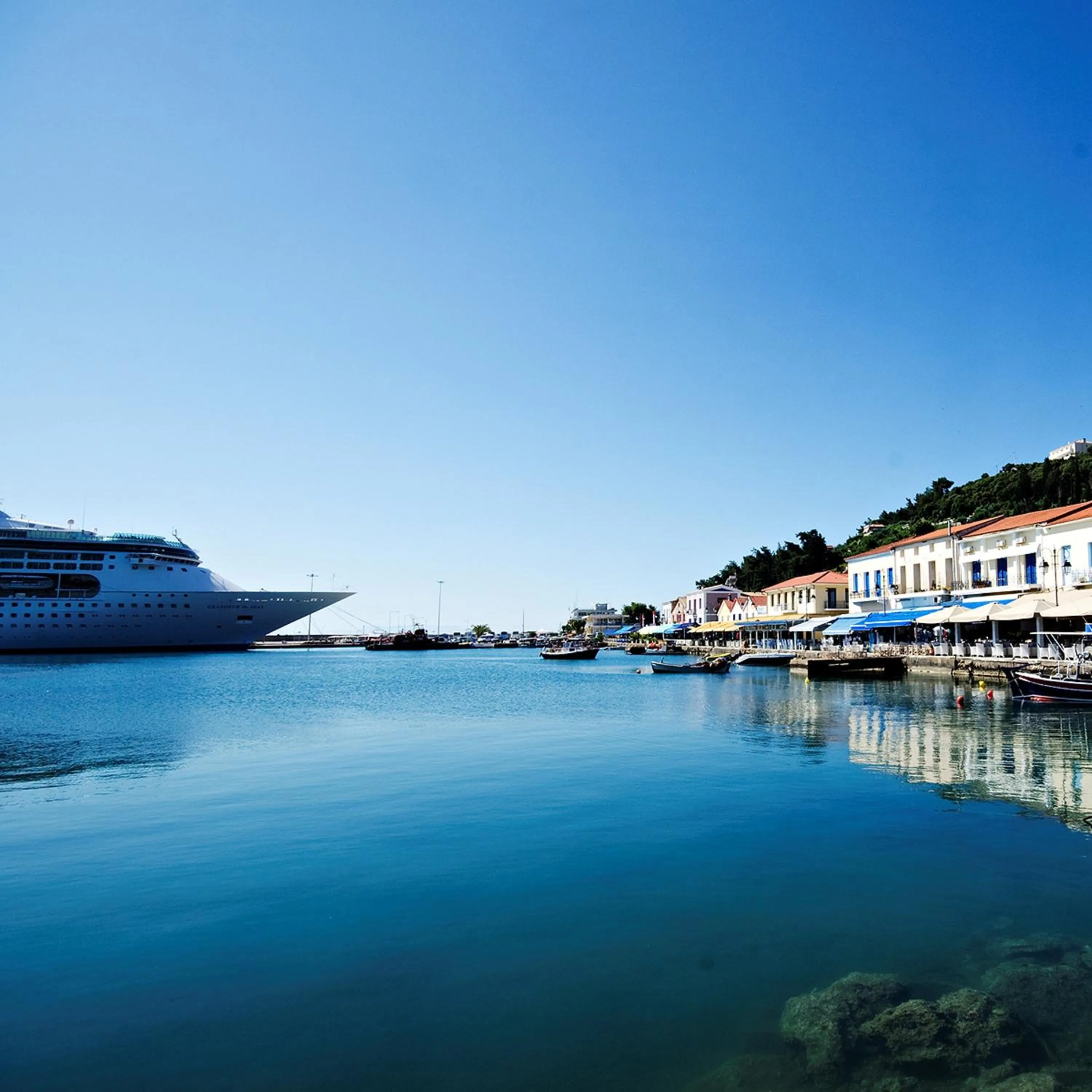 Sea view in Orizontes View Hotel