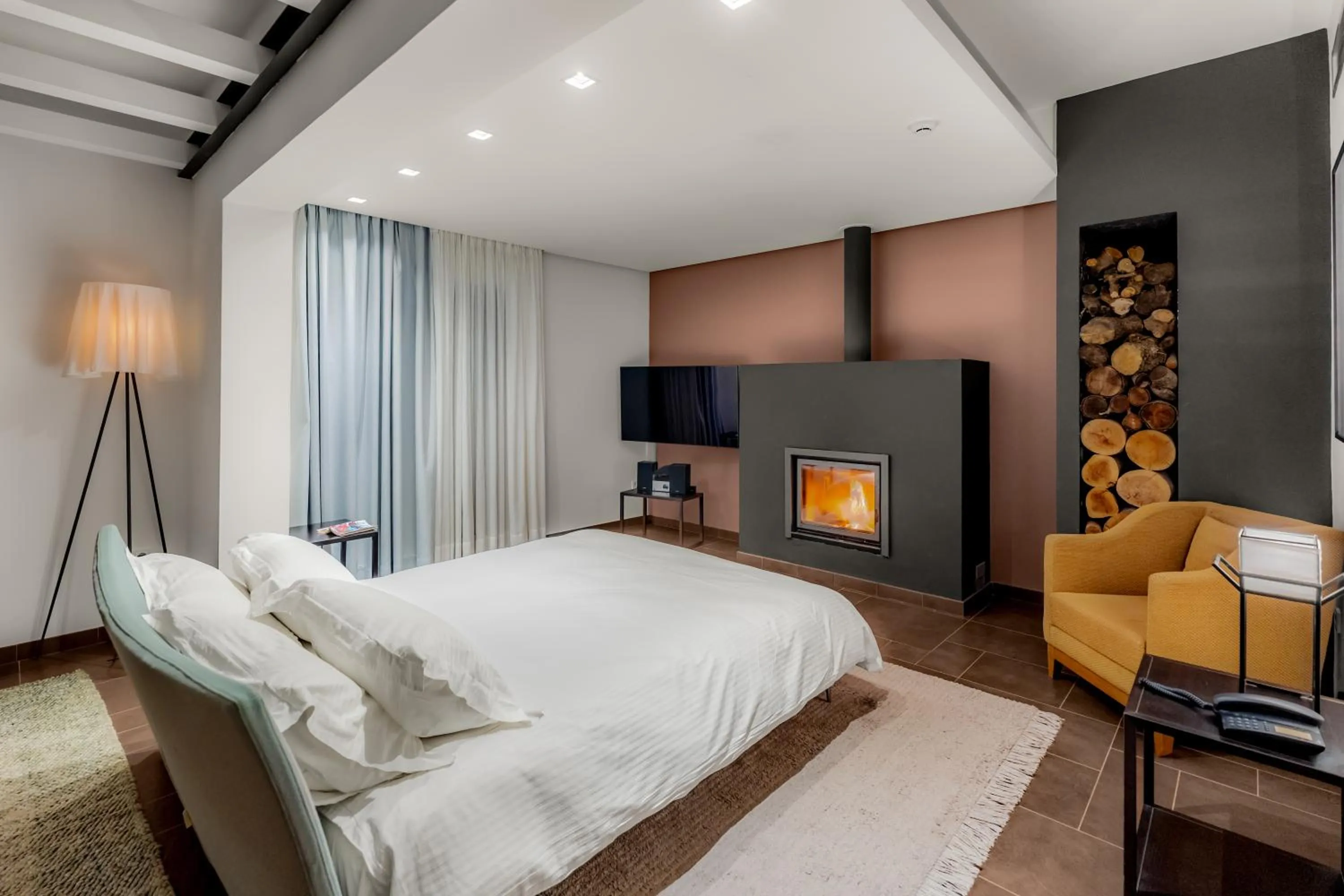 Bed in Orizontes View Hotel