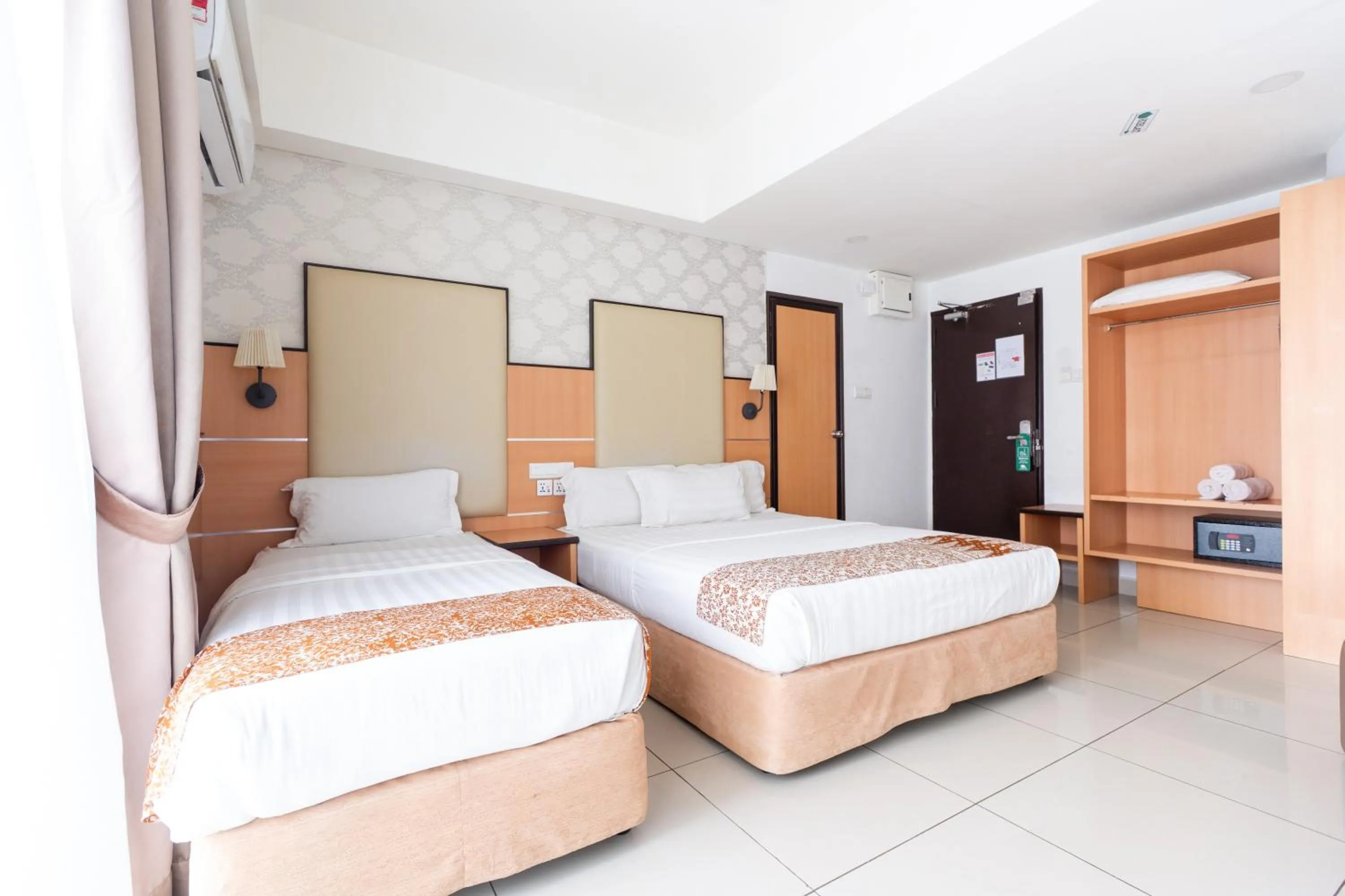 Bedroom, Bed in Sipadan Inn 3