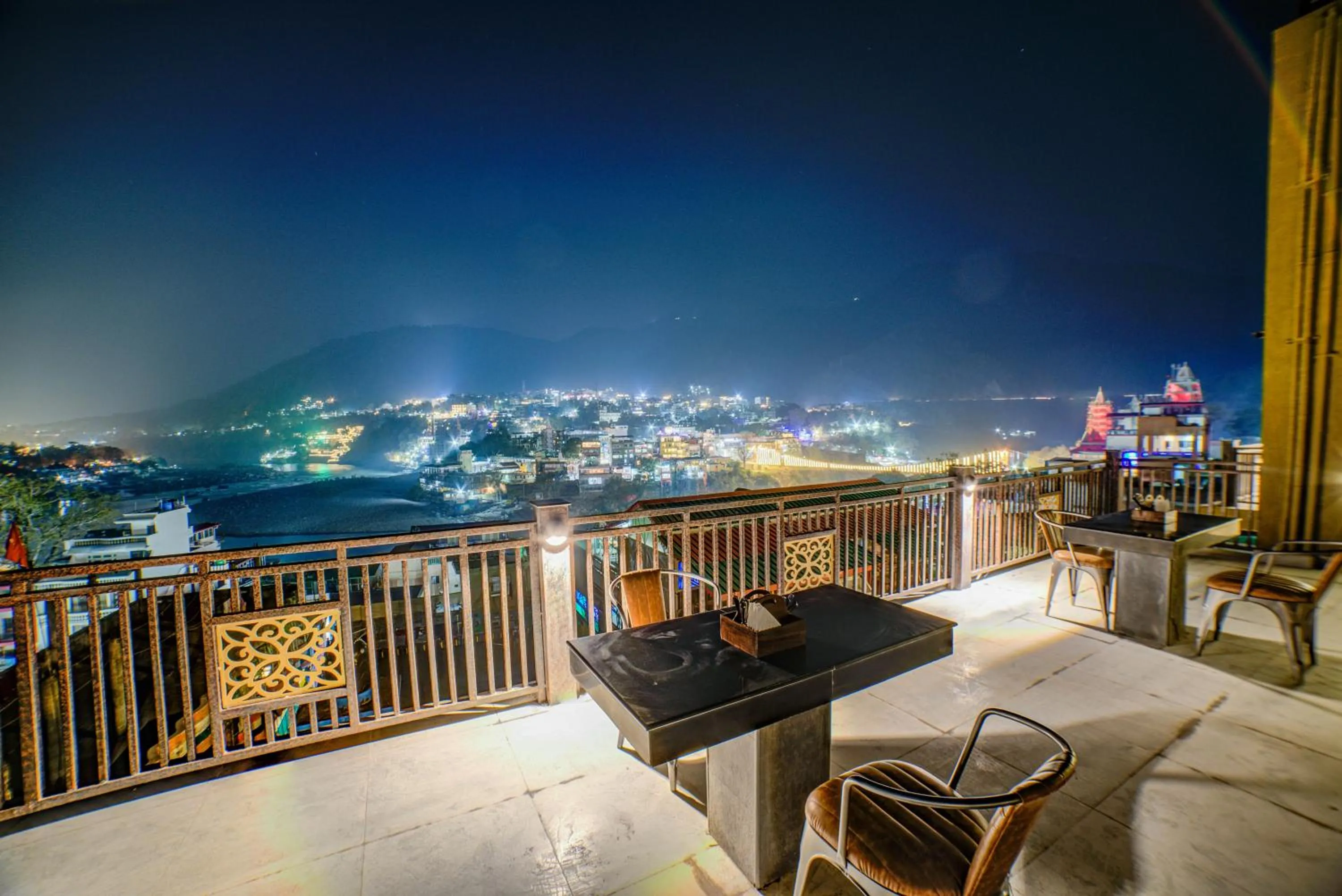 Patio in Bedzzz Rishikesh by Leisure Hotels