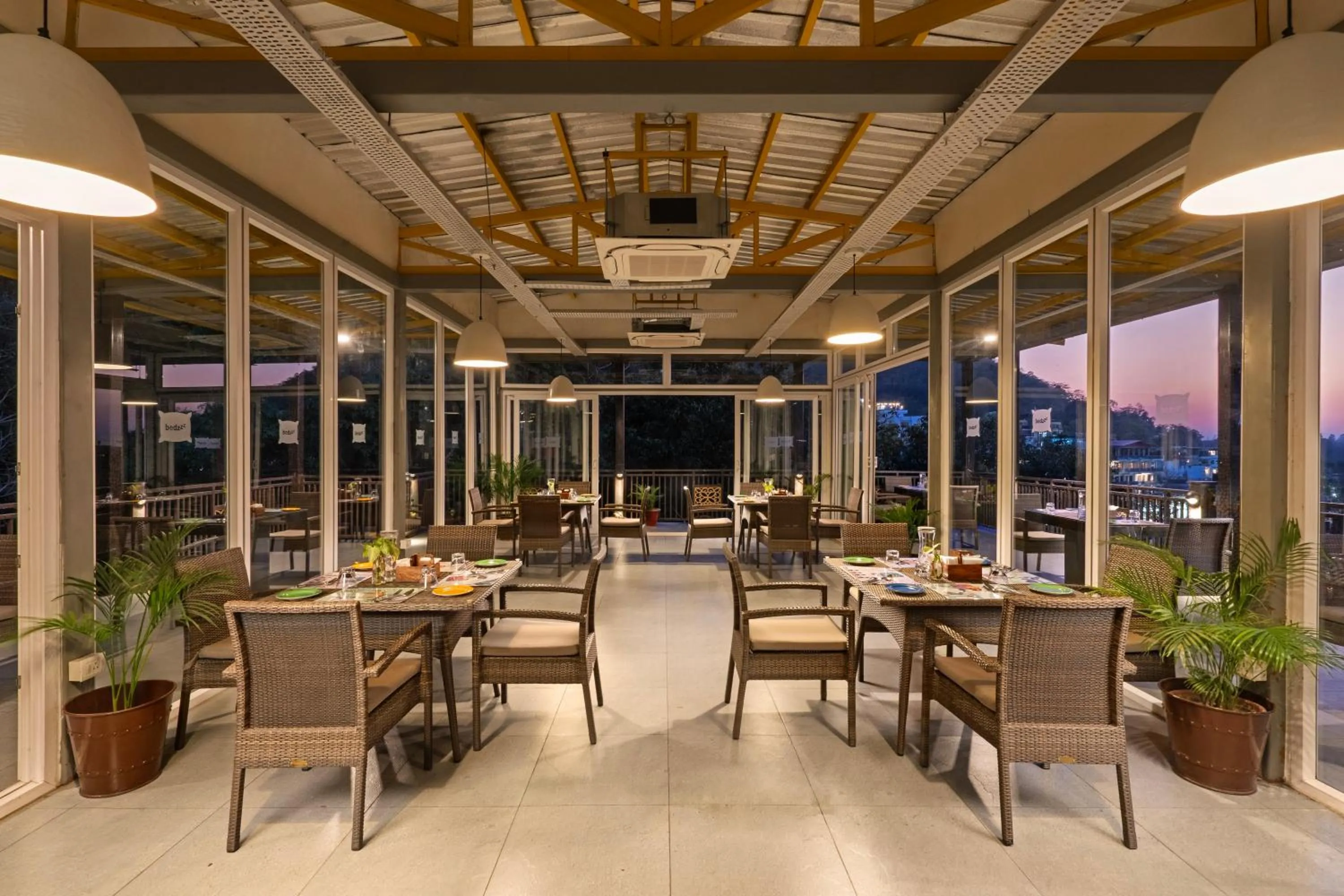 Restaurant/places to eat in Bedzzz Rishikesh by Leisure Hotels