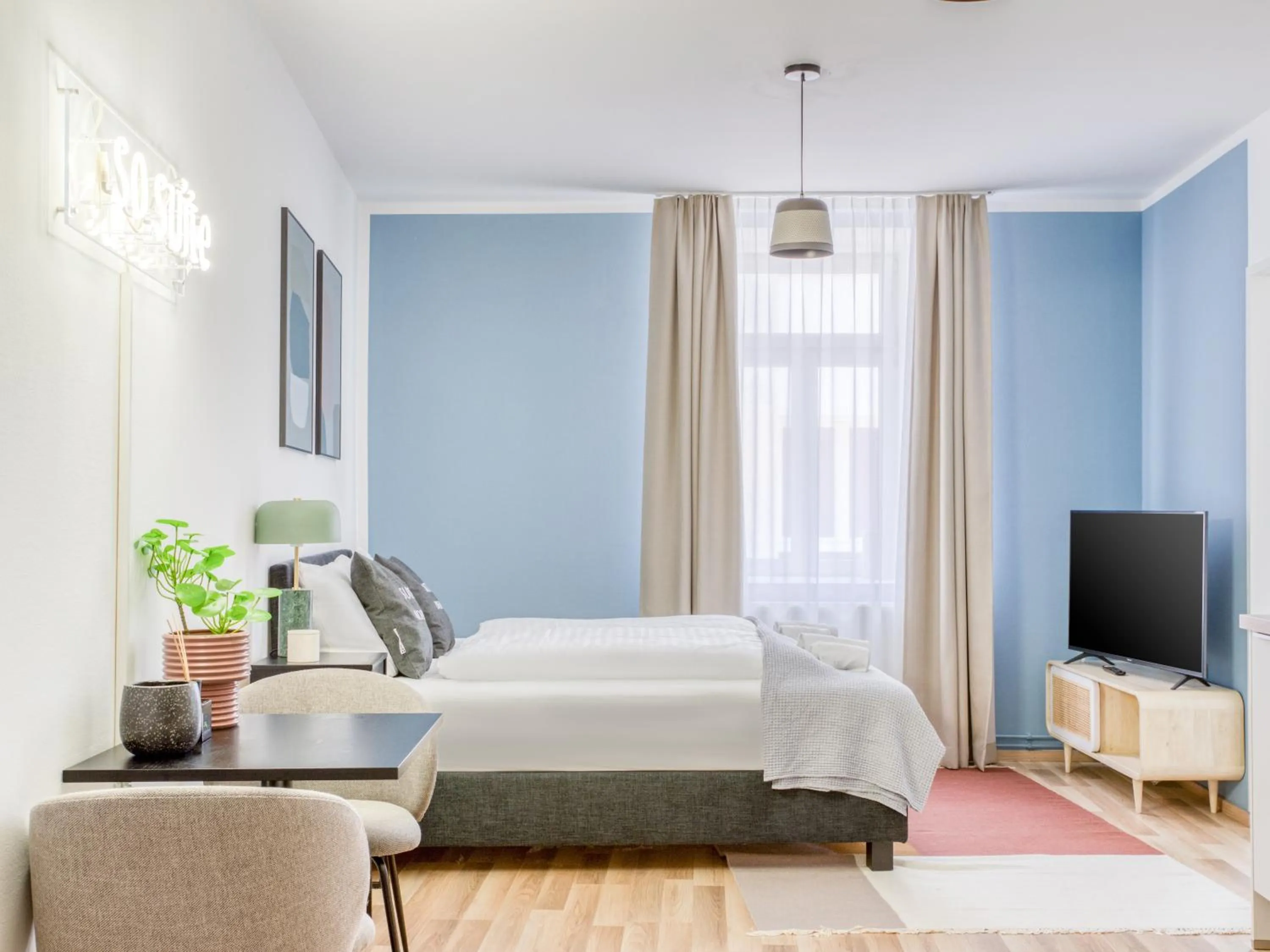 Bed in Limehome Villach Kirchenplatz