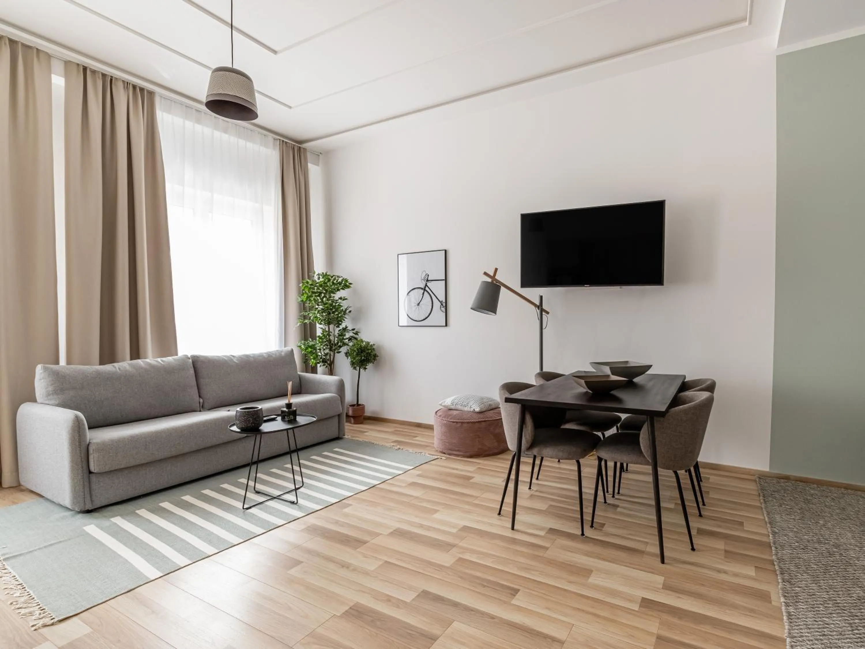 TV and multimedia in Limehome Villach Kirchenplatz