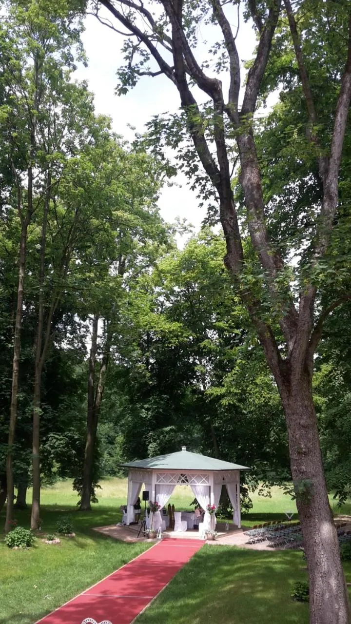 Property building in Hotel Zur Waldhufe