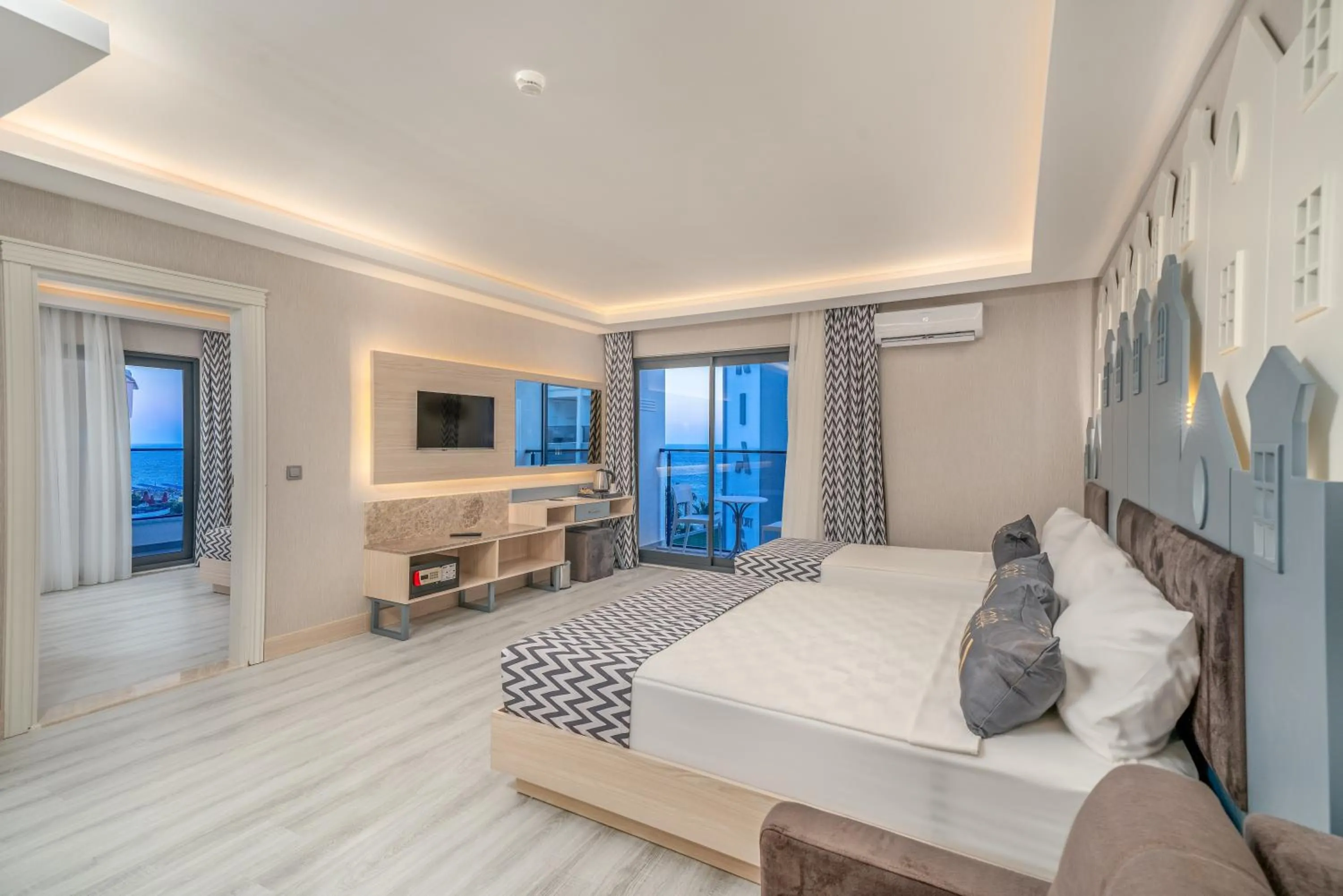 Bed in ARIA RESORT & SPA HOTEL Ultra All Inclusive