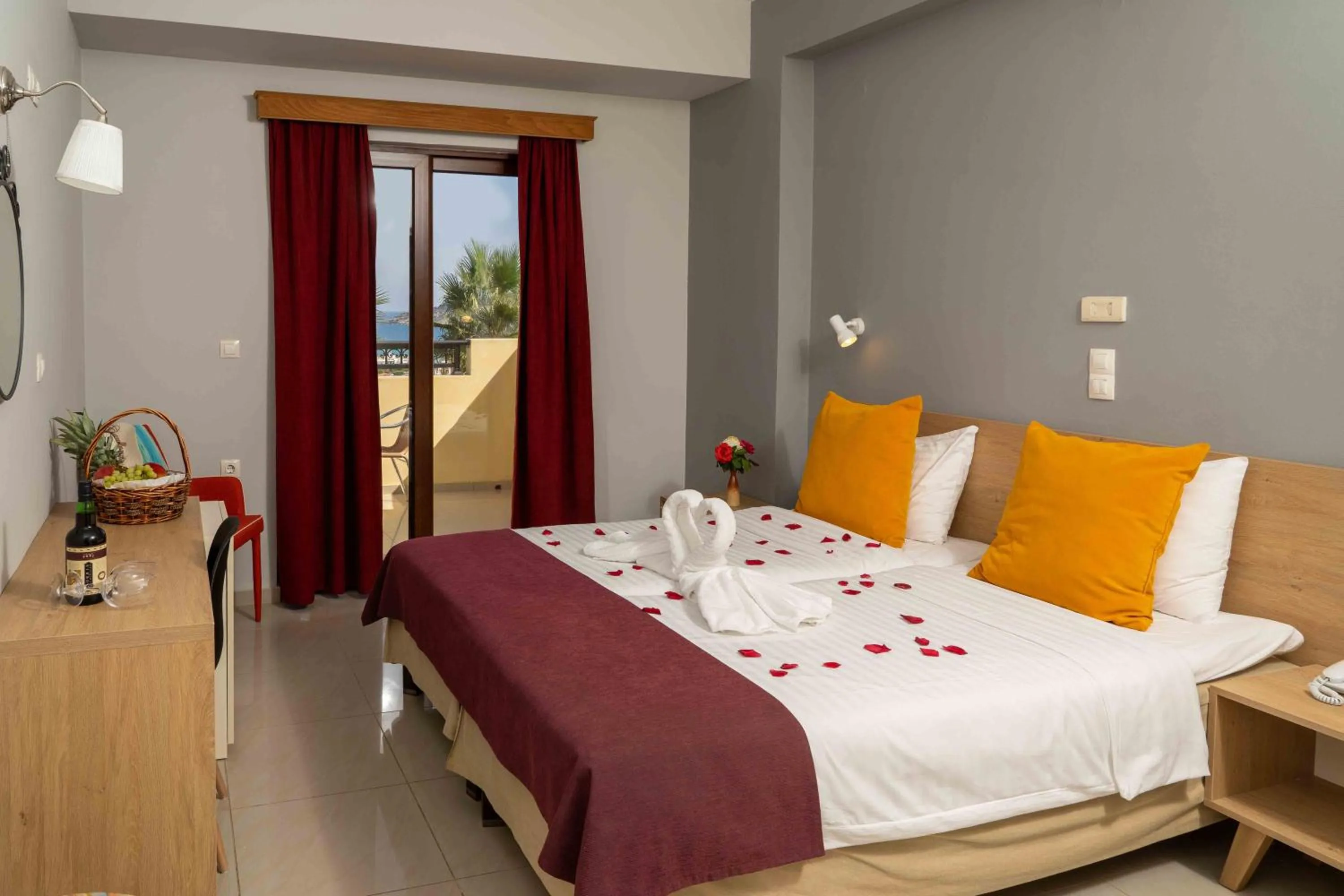 Bedroom, Bed in Almyrida Village & Waterpark