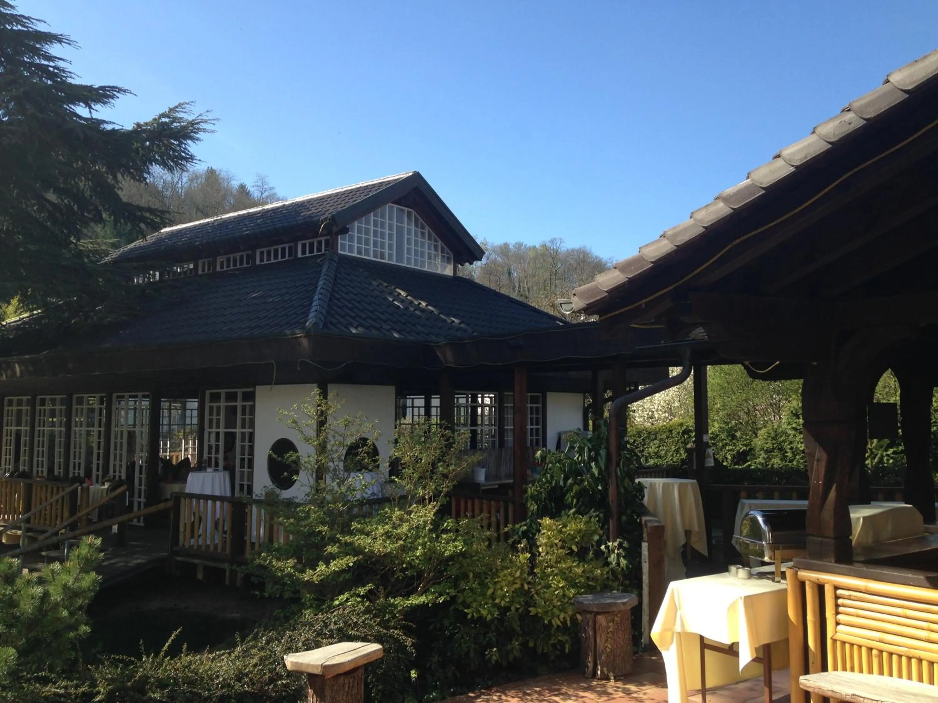 BBQ facilities in Wellness- und Gartenhotel Heusser