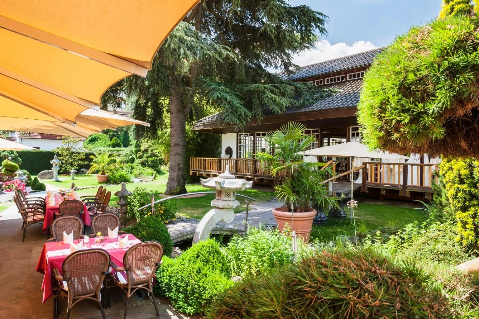 Restaurant/places to eat in Wellness- und Gartenhotel Heusser