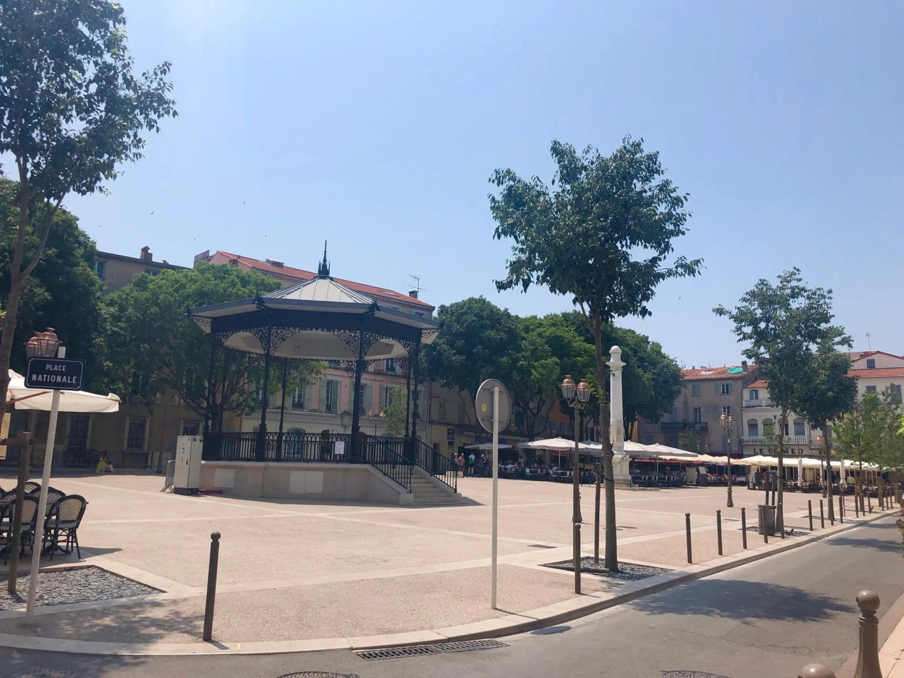 Location in Irin Hotel