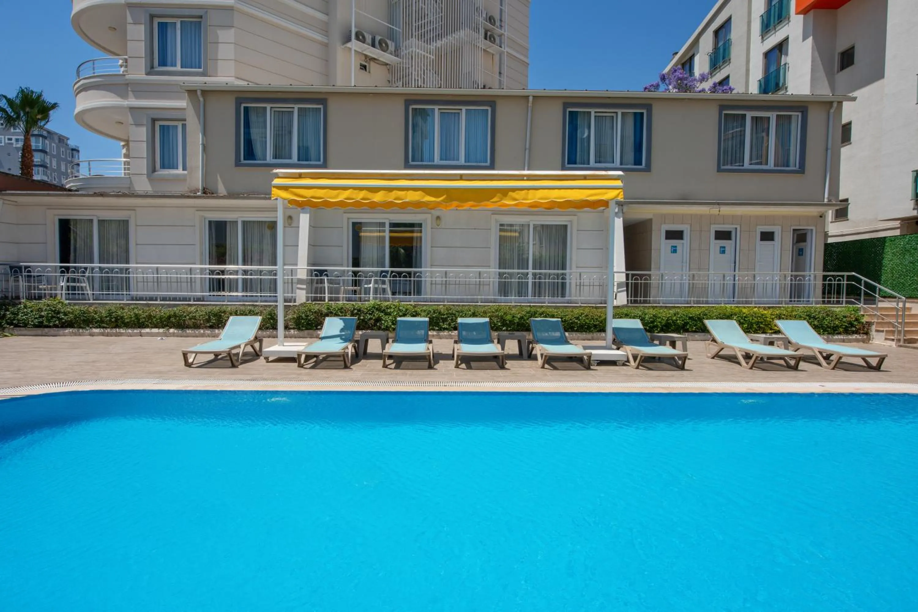 Pool view in Citrus Luna Suite Hotel