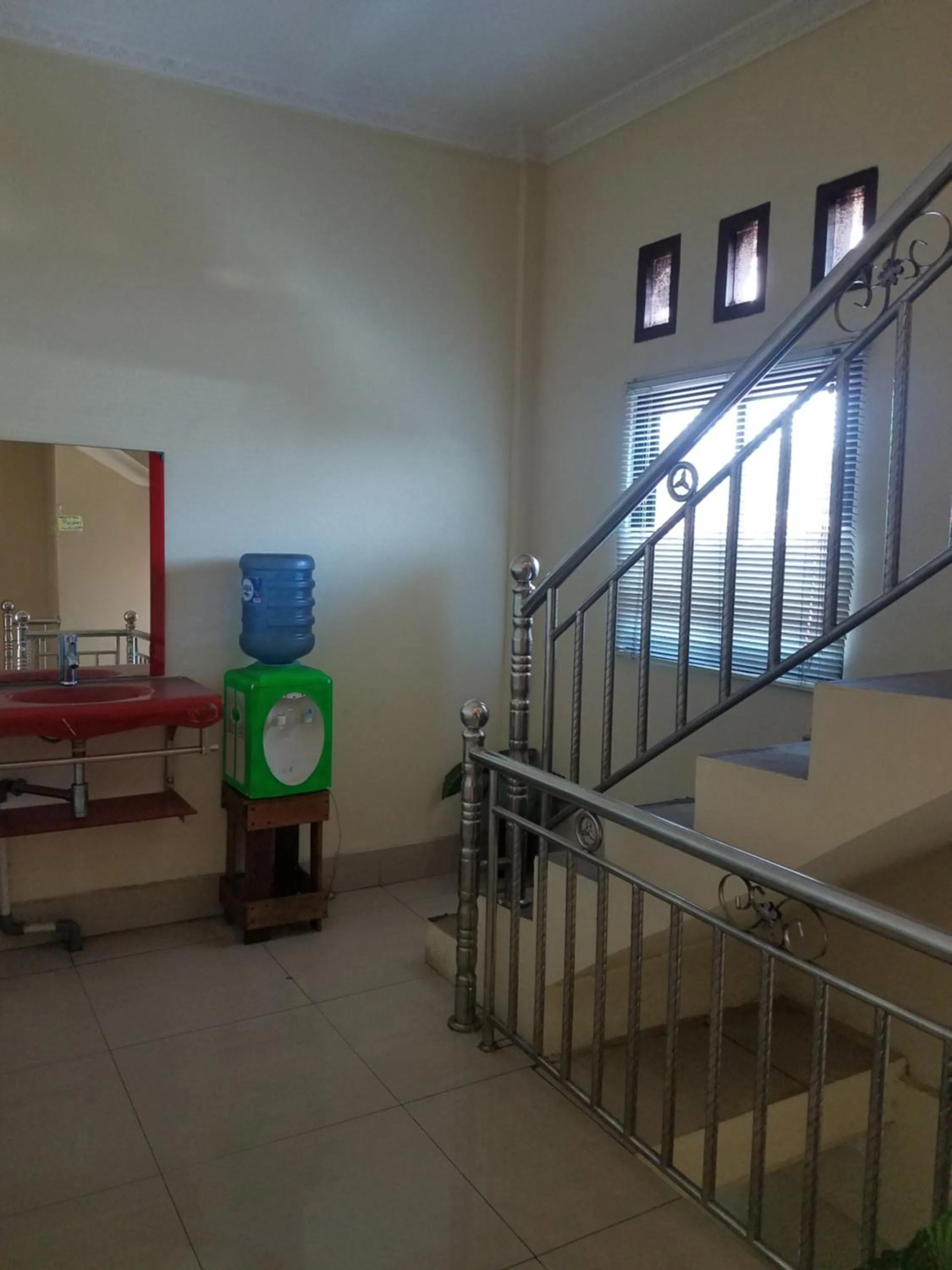 TV and multimedia in Mina Homestay Syariah