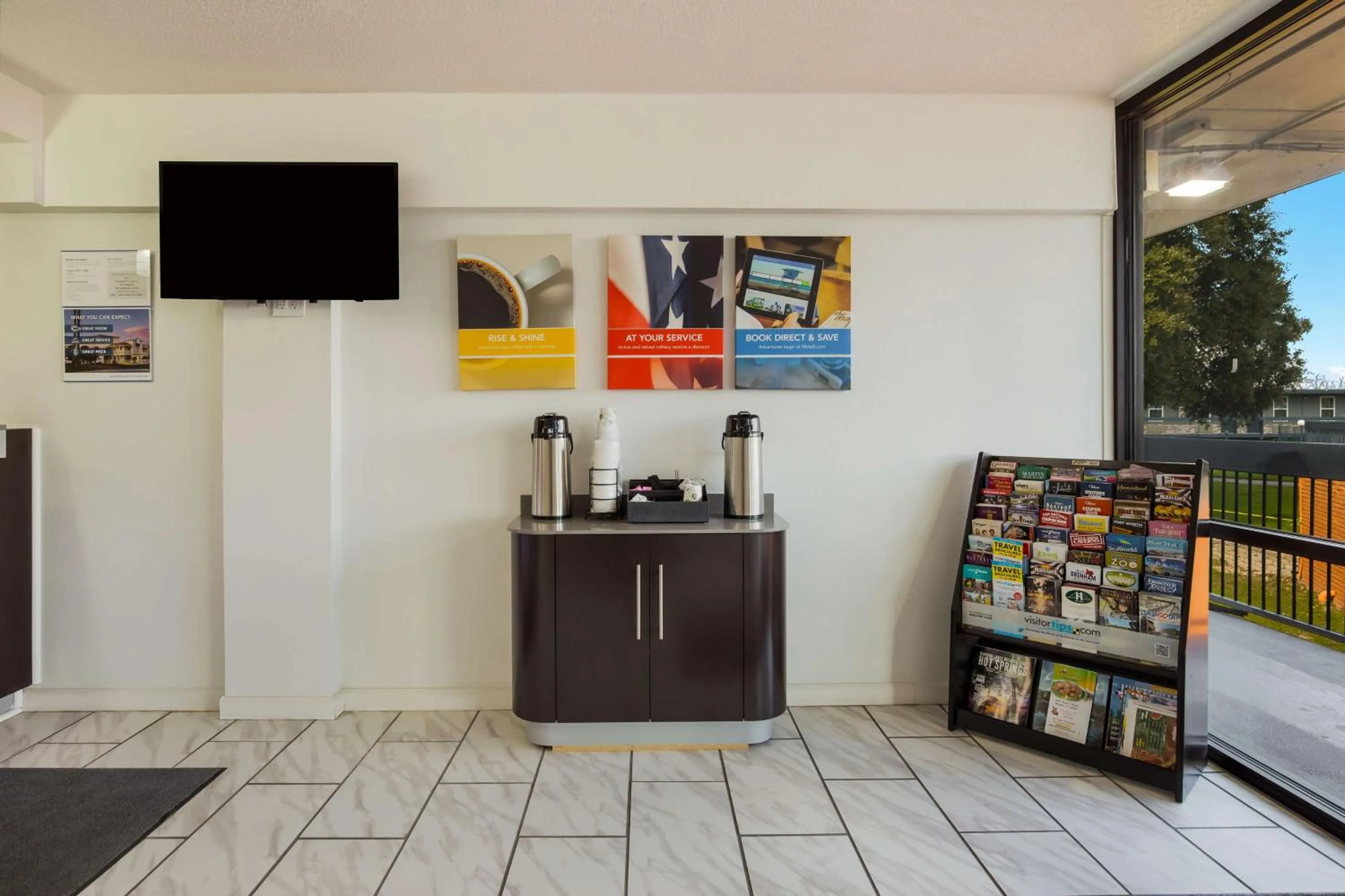 Lobby or reception in Motel 6-Temple, TX