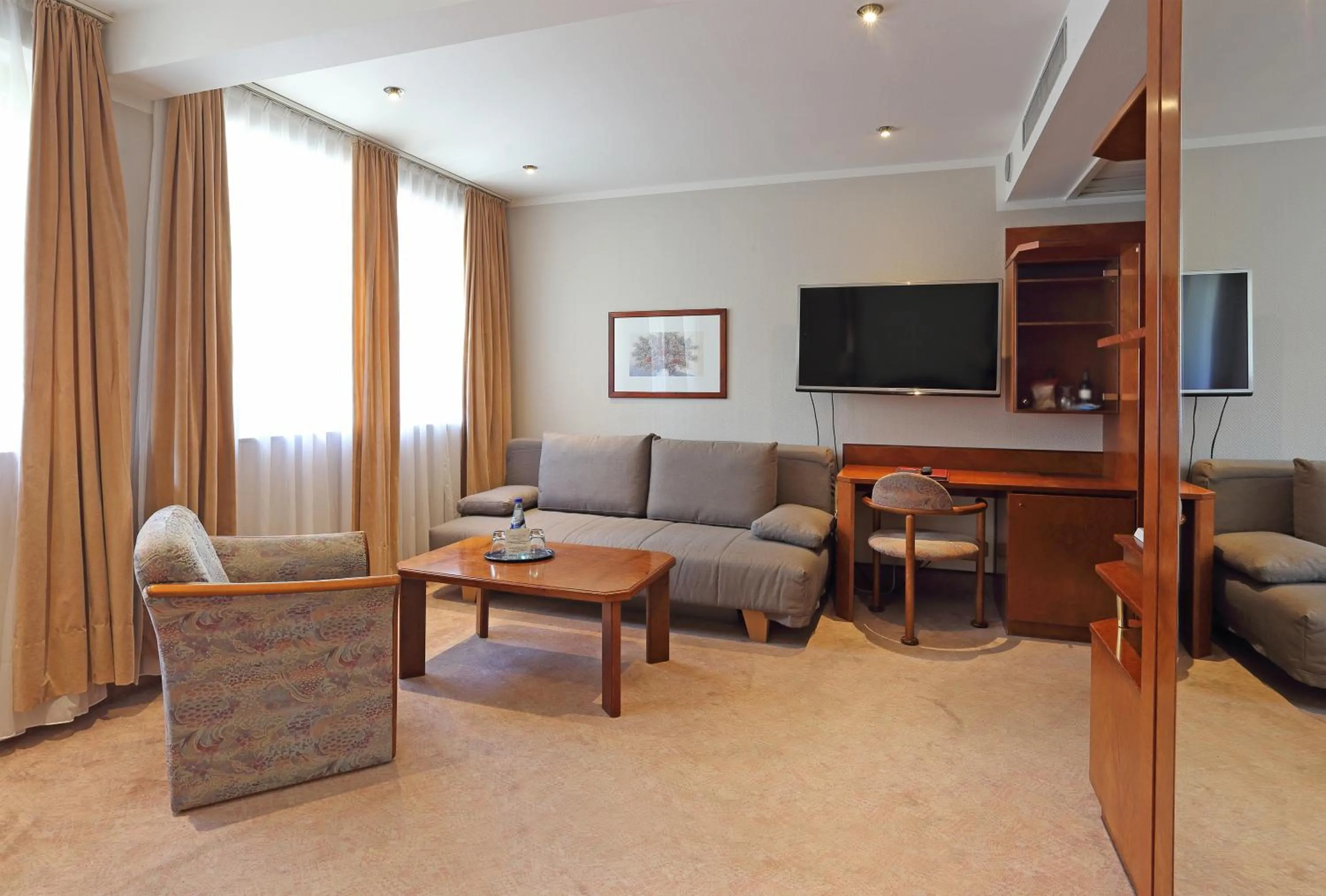 Photo of the whole room in Marburger Hof