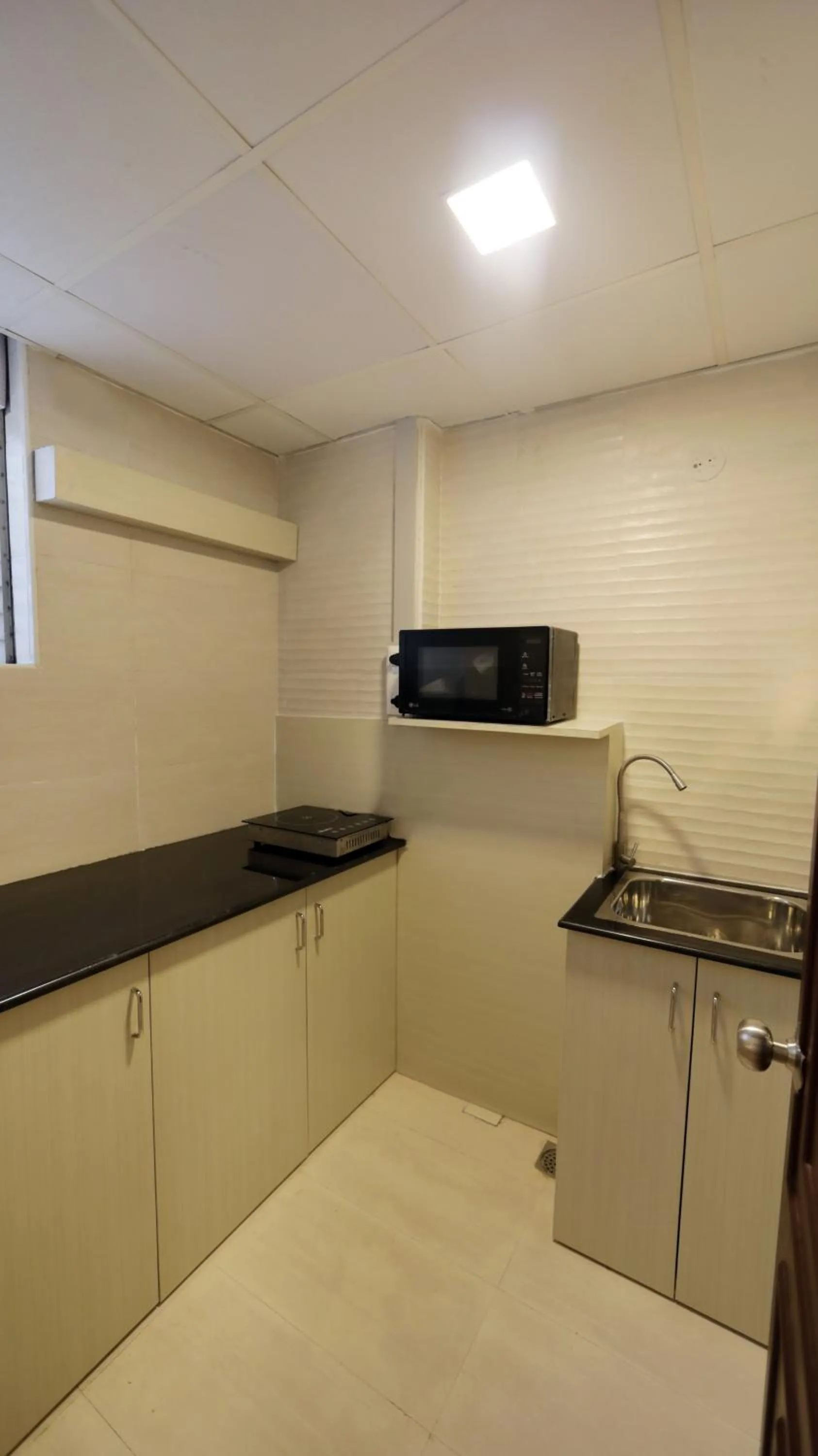 Kitchen or kitchenette in The Altruist Hotel Whitefield