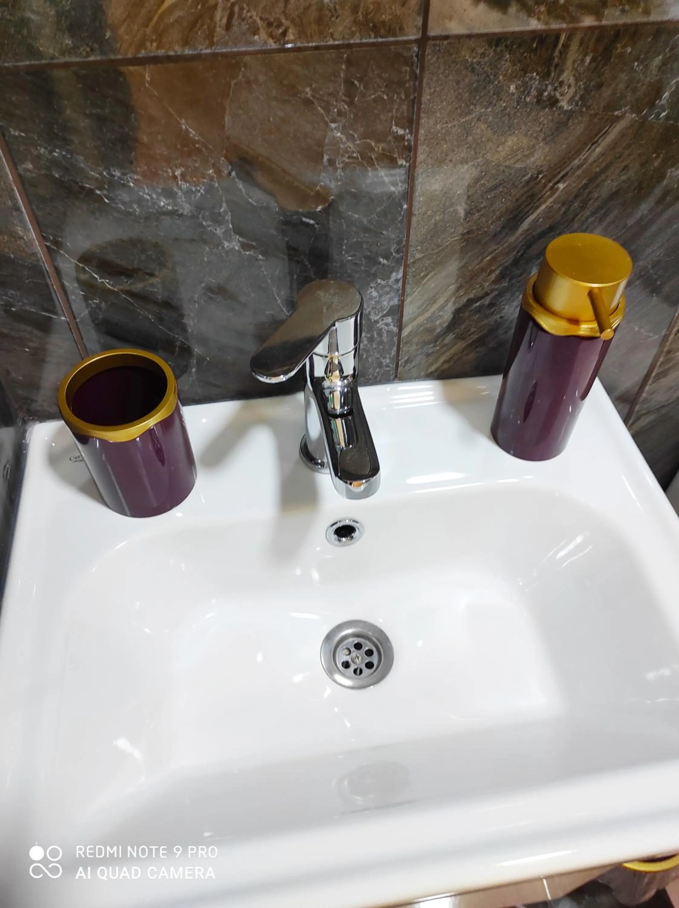 Bathroom in Lebon Hotel Old City