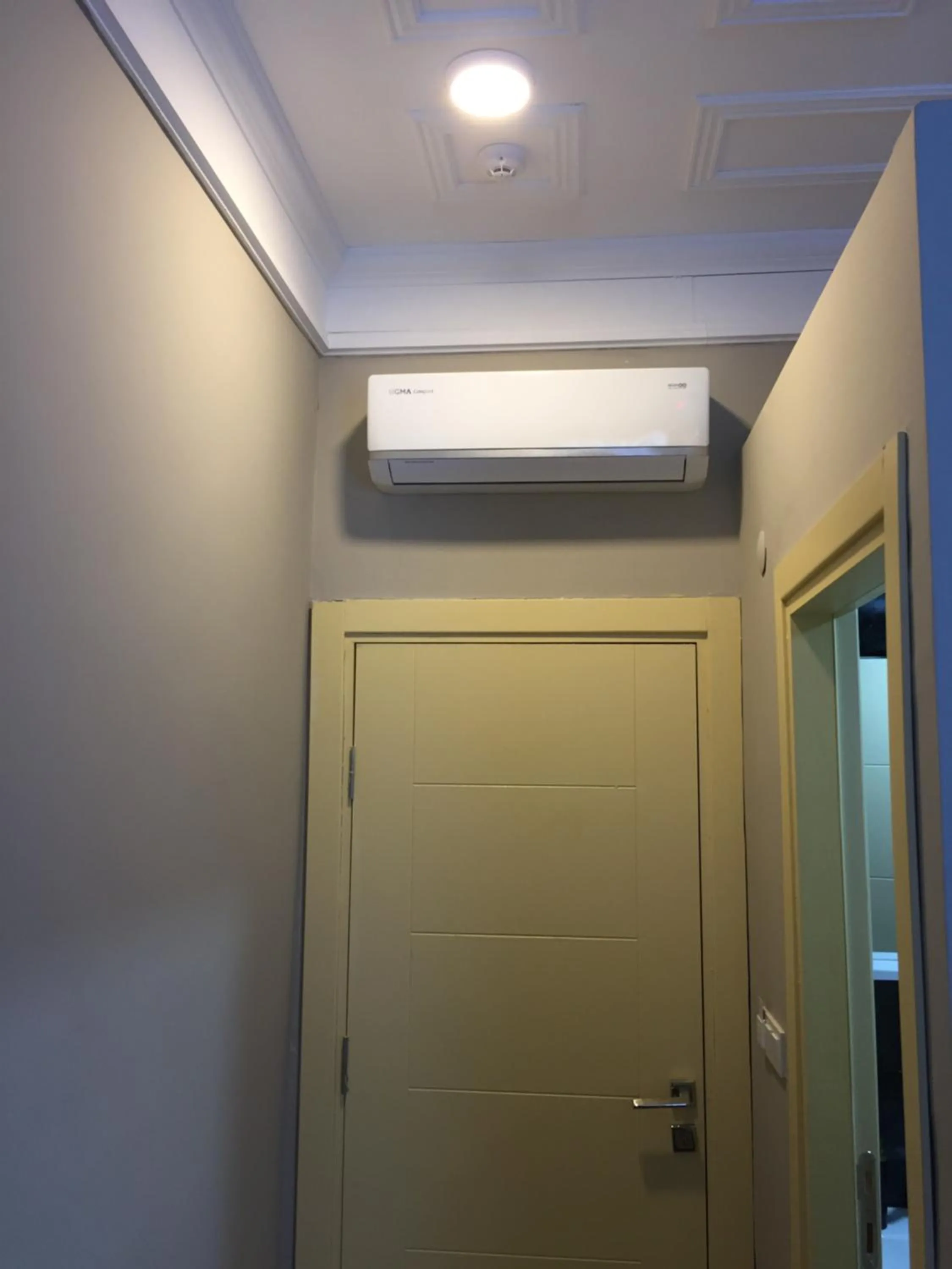 Decorative detail in Lebon Hotel Old City