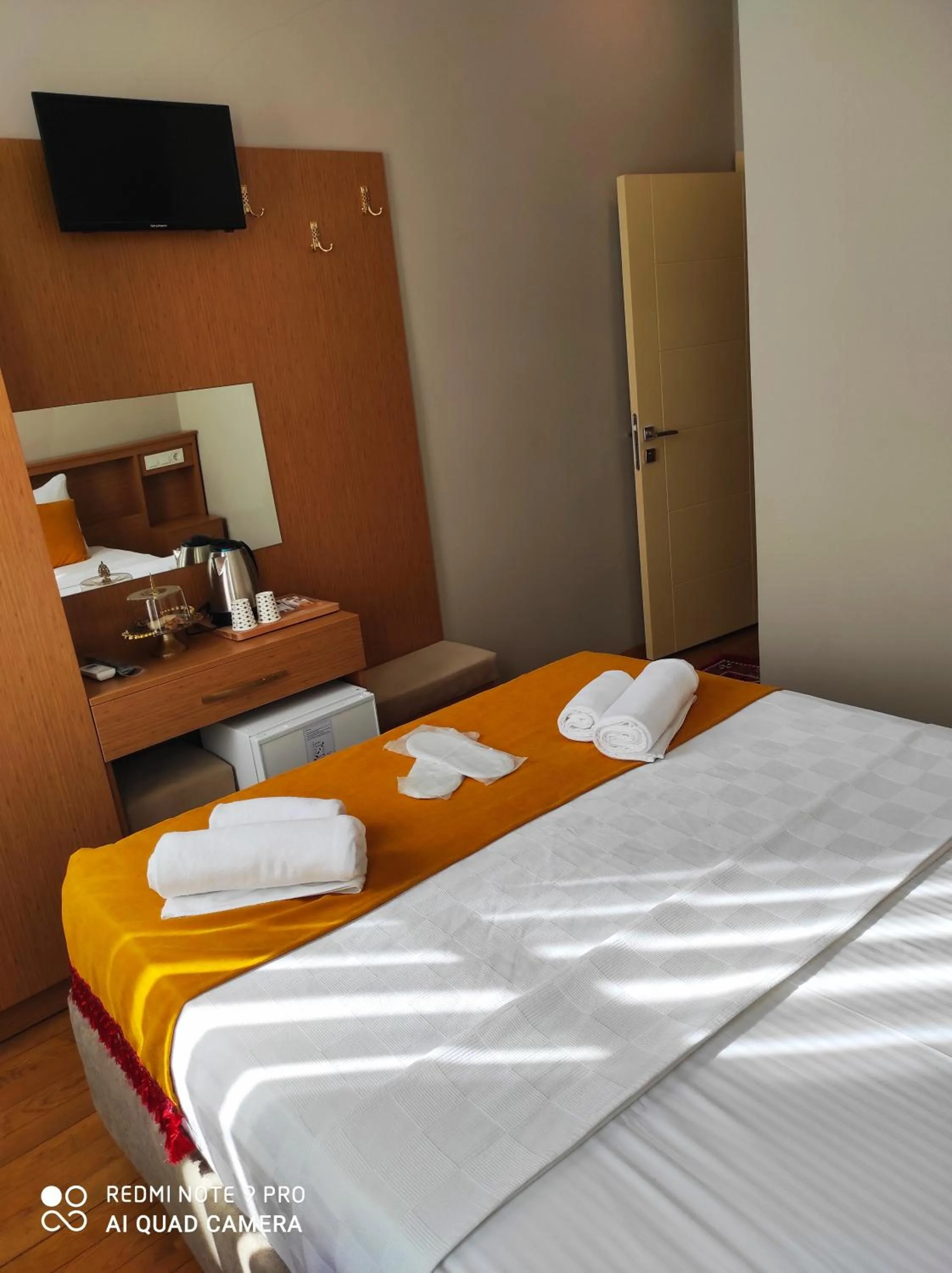 Photo of the whole room, Bed in Lebon Hotel Old City