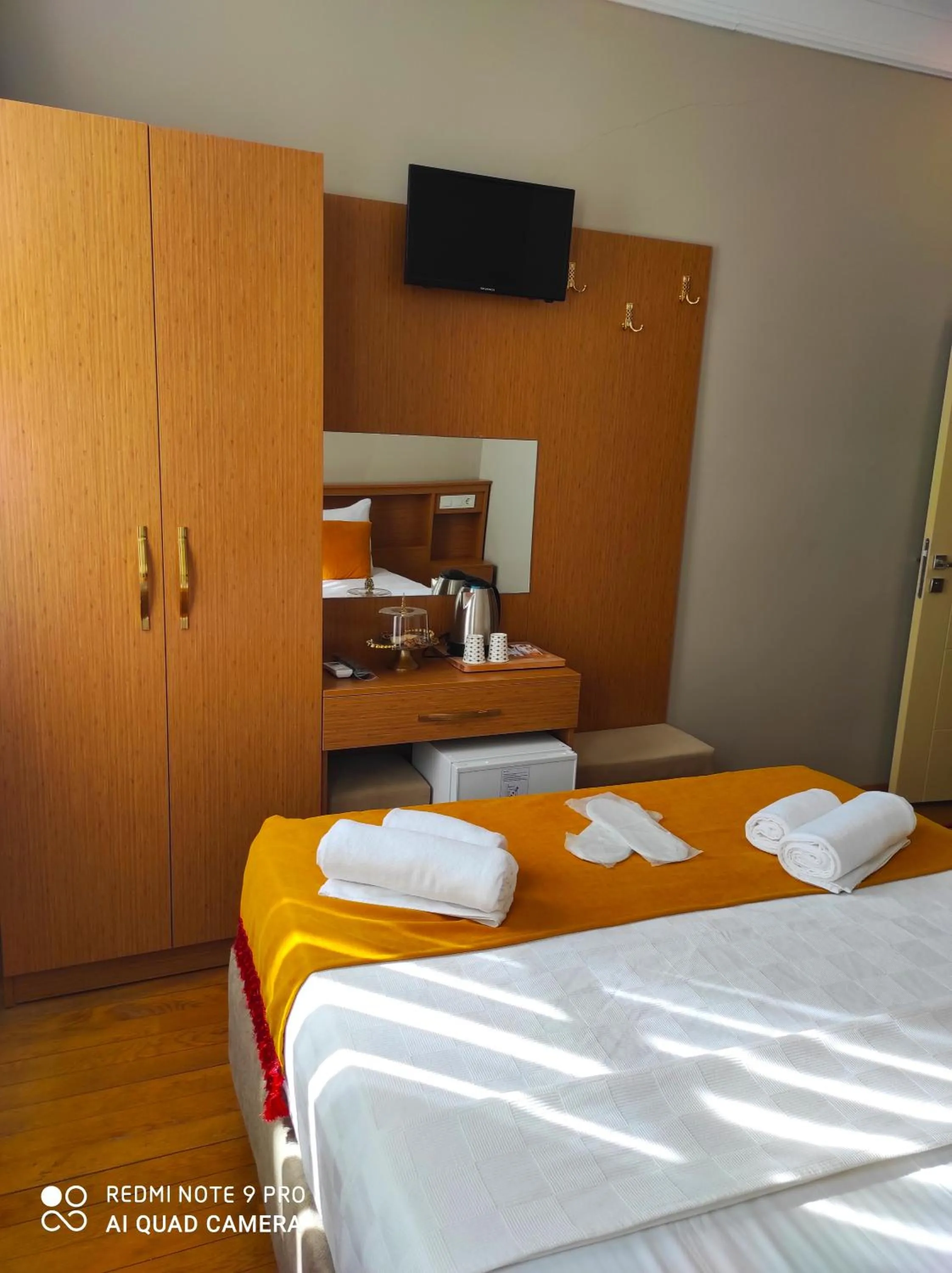 Photo of the whole room, Bed in Lebon Hotel Old City