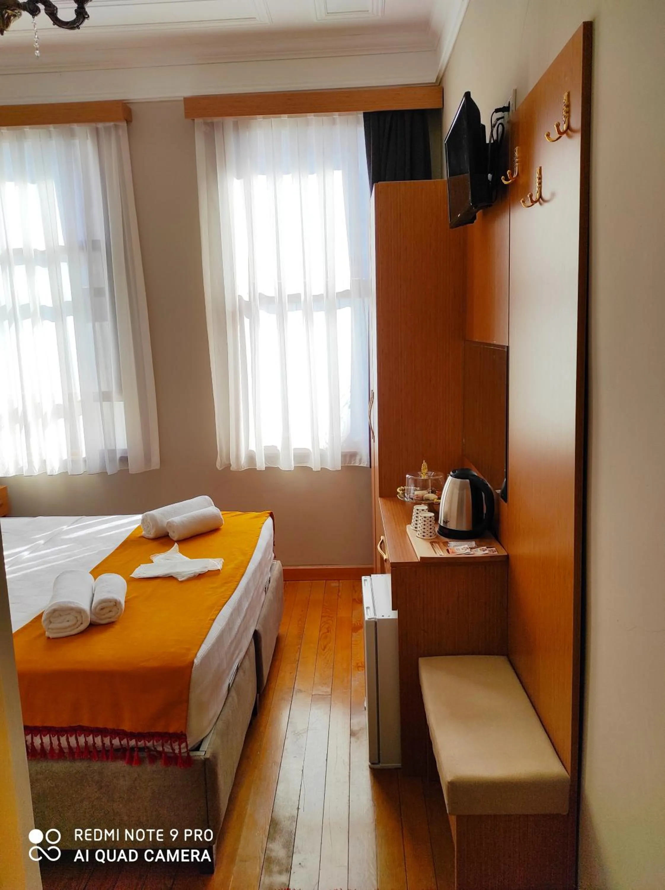 Photo of the whole room, Bed in Lebon Hotel Old City