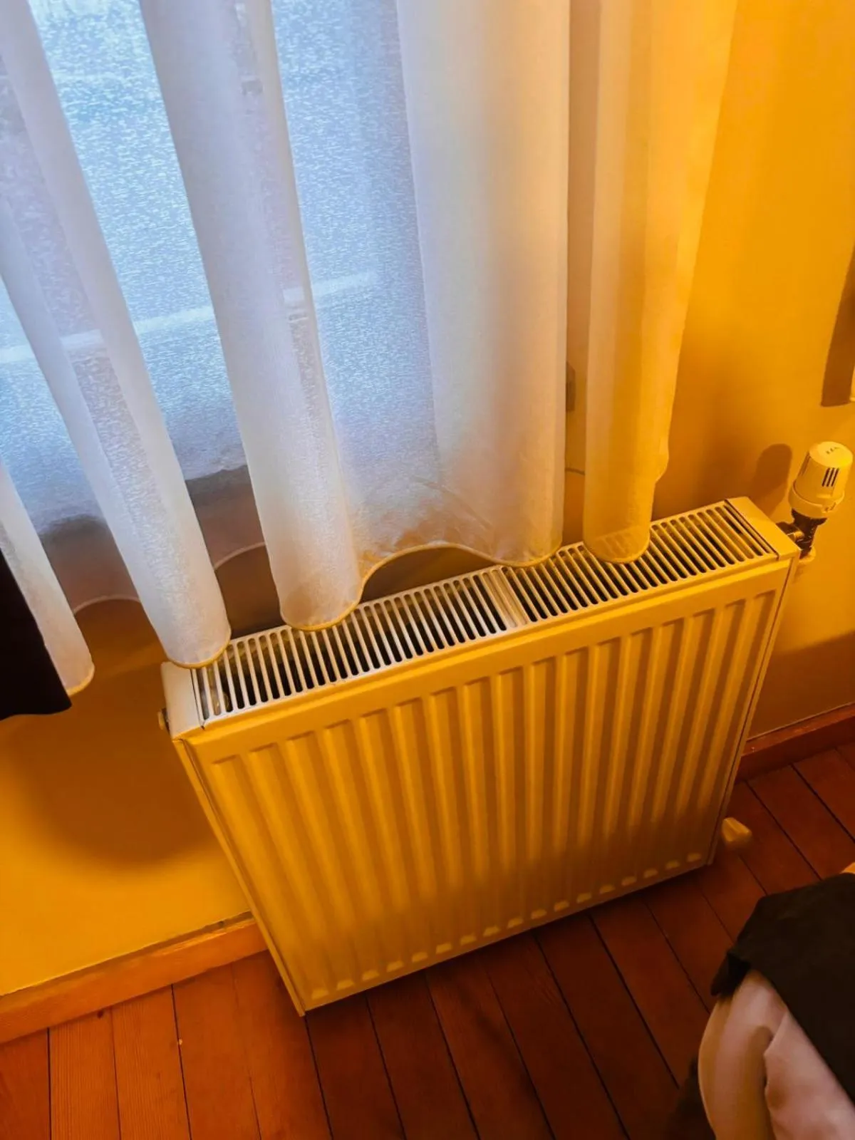 internet in Lebon Hotel Old City