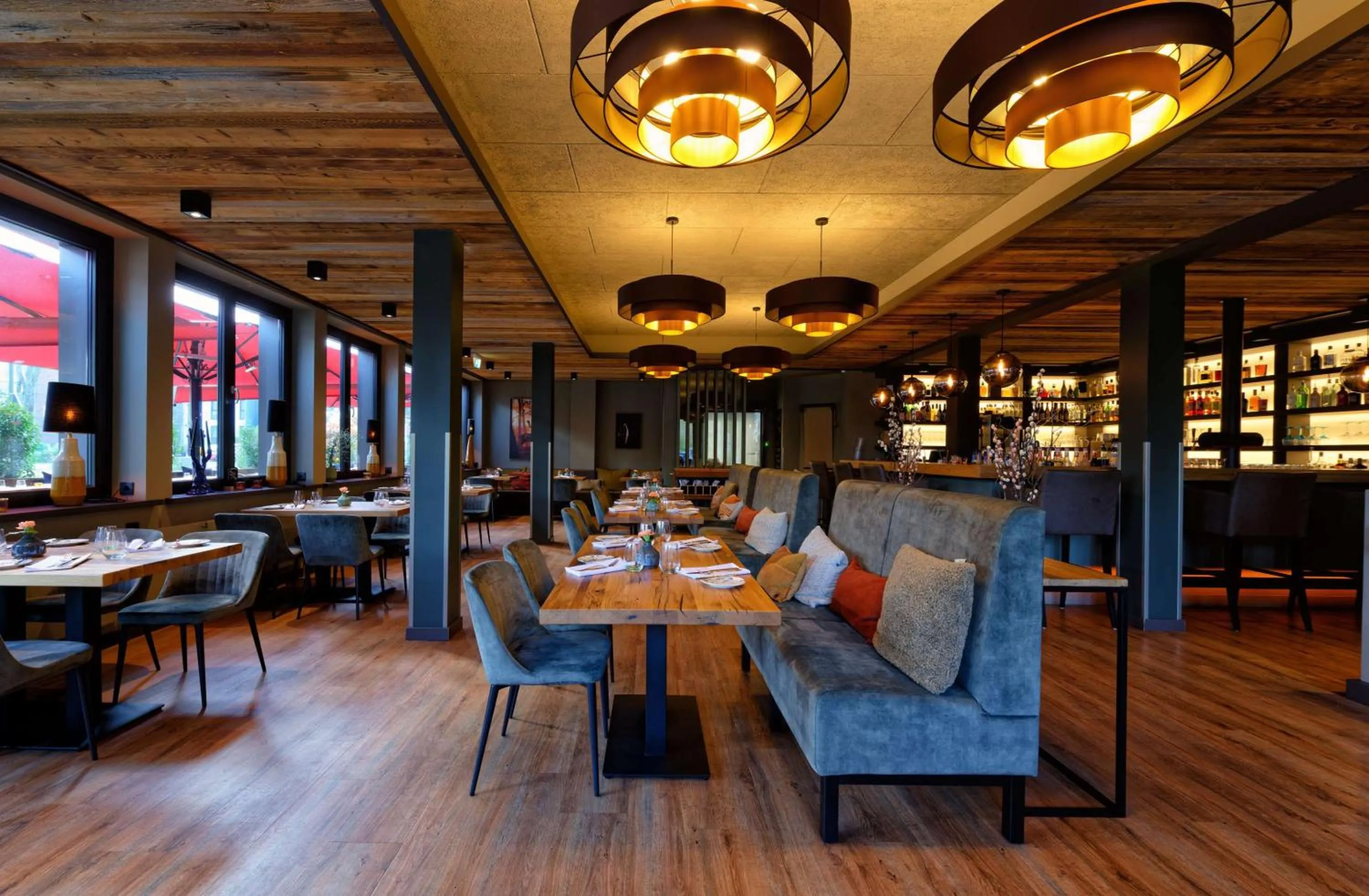 Restaurant/places to eat in ATLANTIC Hotel Landgut Horn
