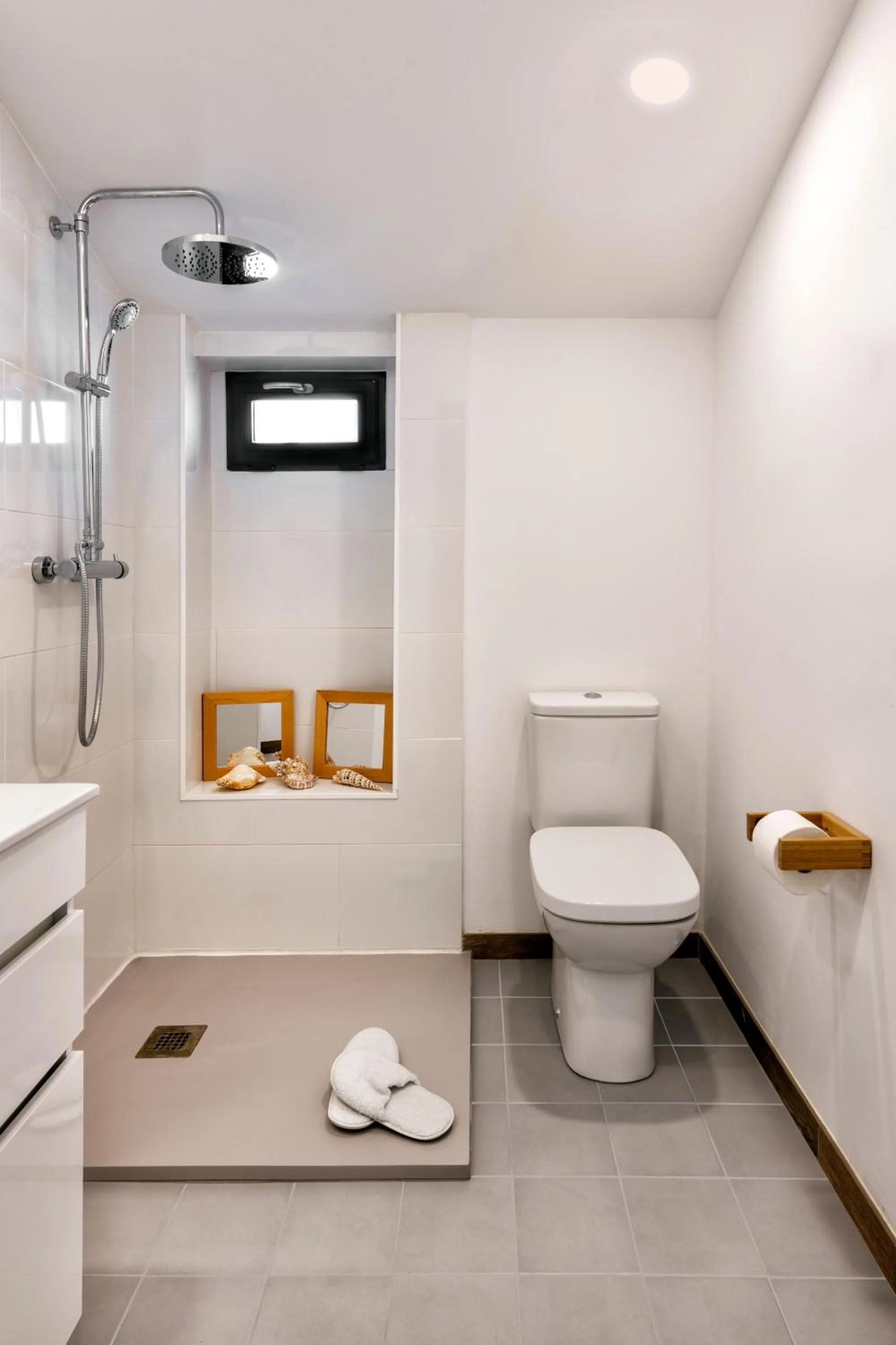 Bathroom in Hostal Altea House