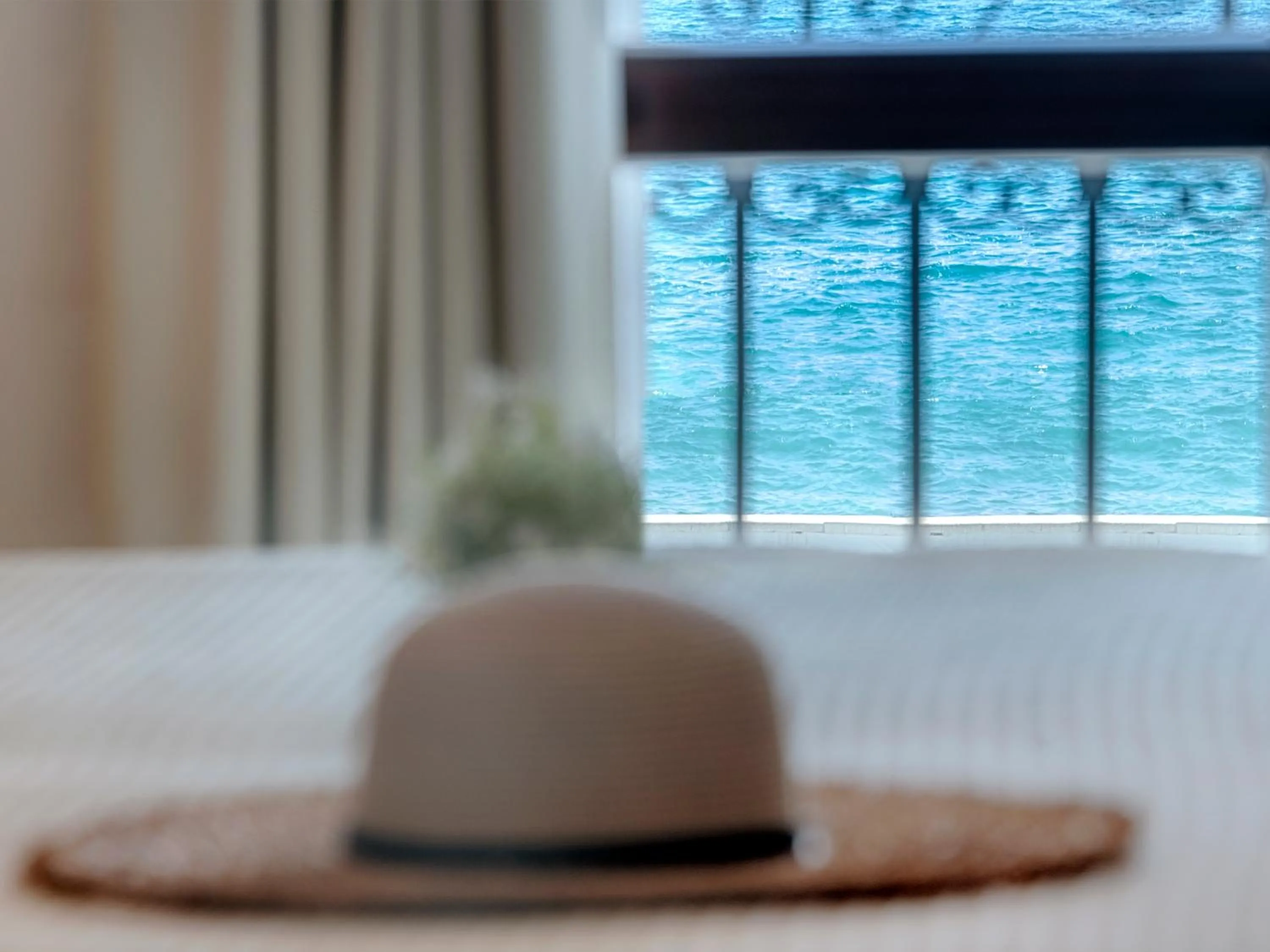 Sea view, Bed in Hostal Altea House