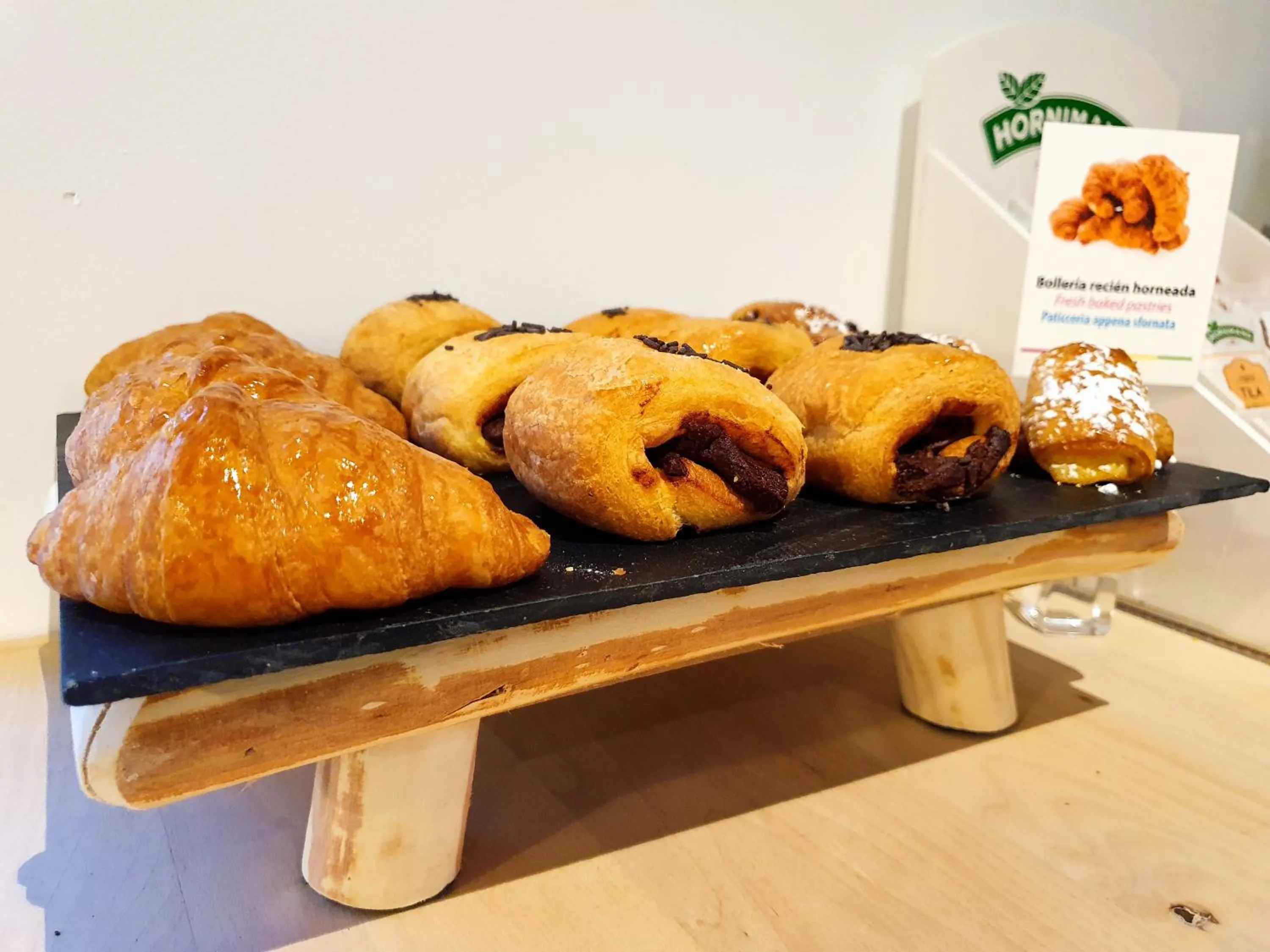 Buffet breakfast in Casual con Duende Cadiz