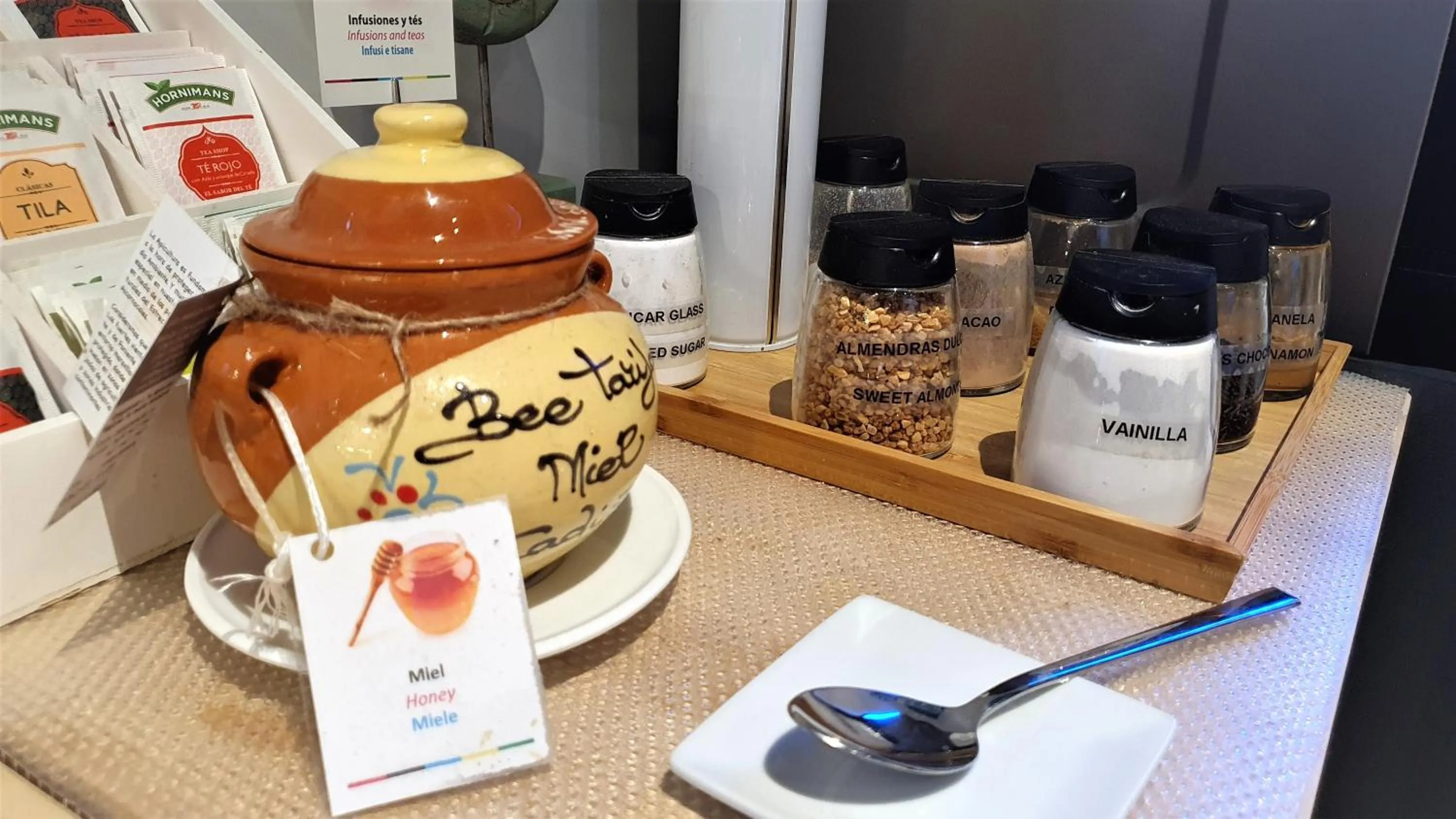 Breakfast in Casual con Duende Cadiz