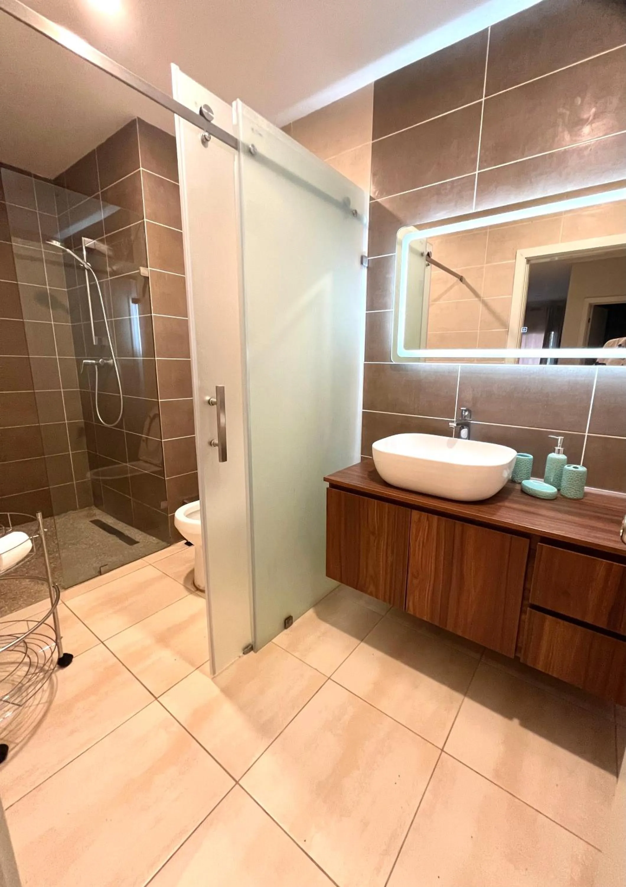 Toilet in Forest View Apartments