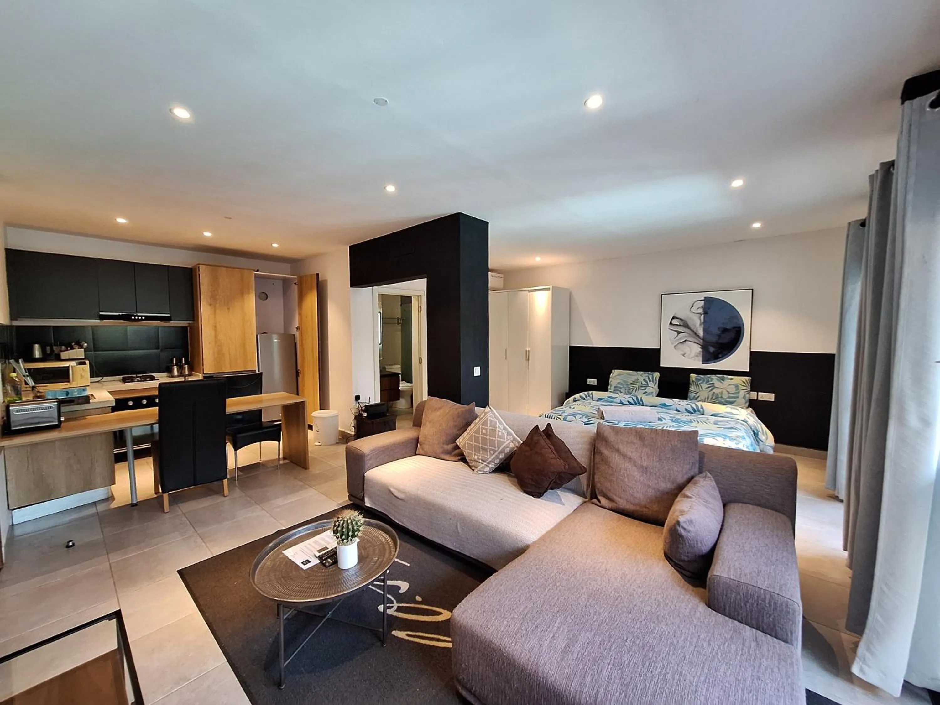 Bed in Forest View Apartments