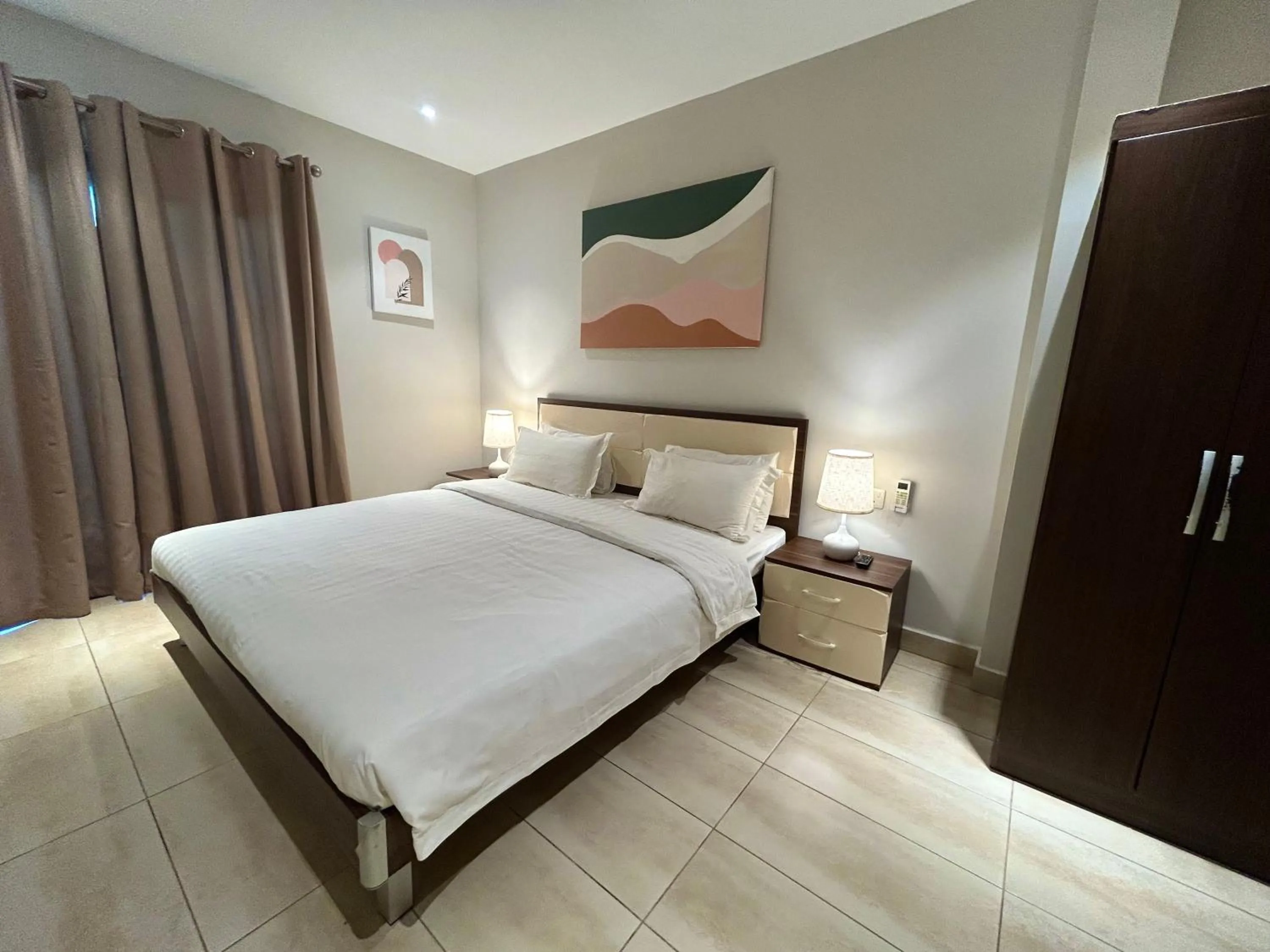 Bed in Forest View Apartments