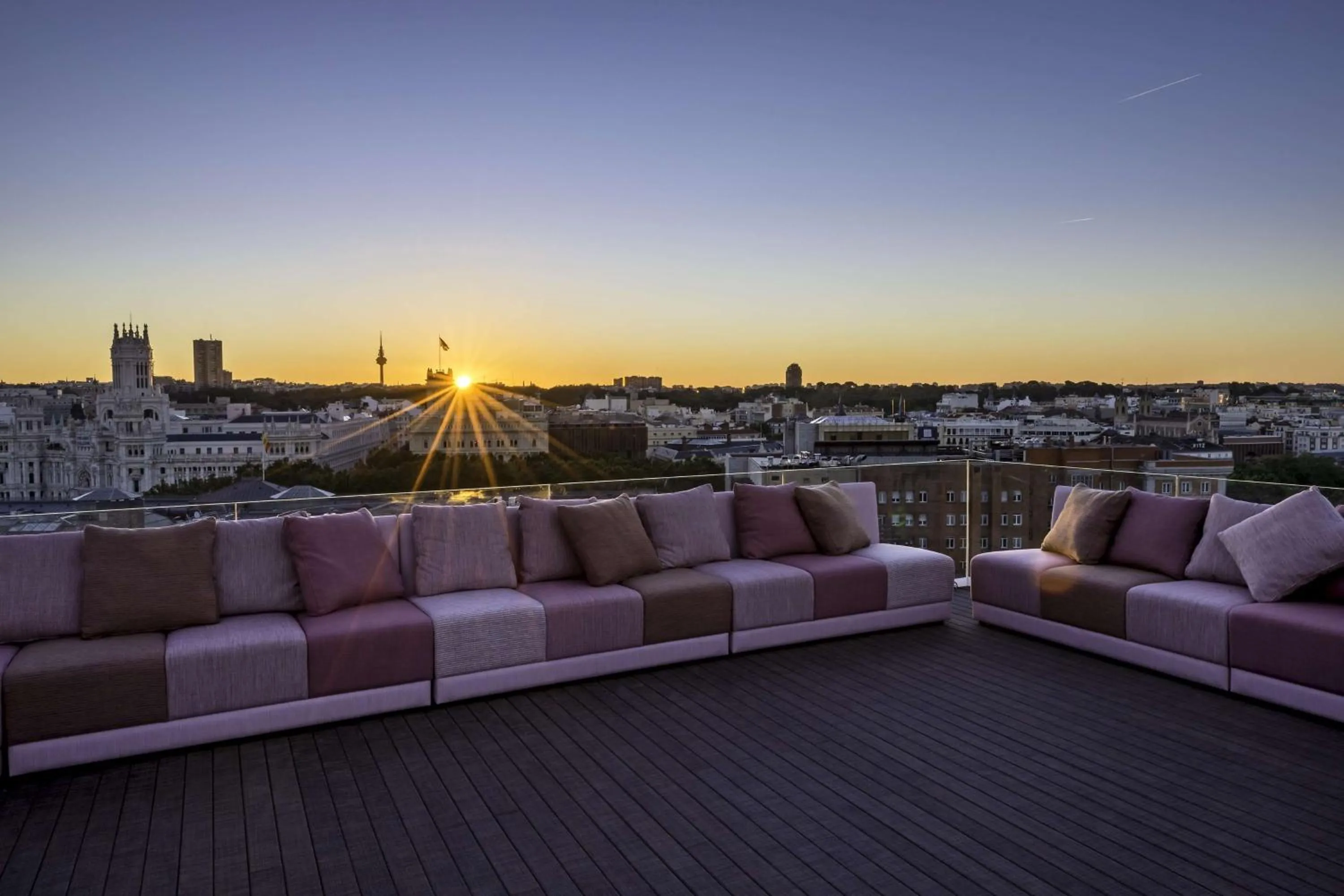 Patio in NH Collection Madrid Suecia