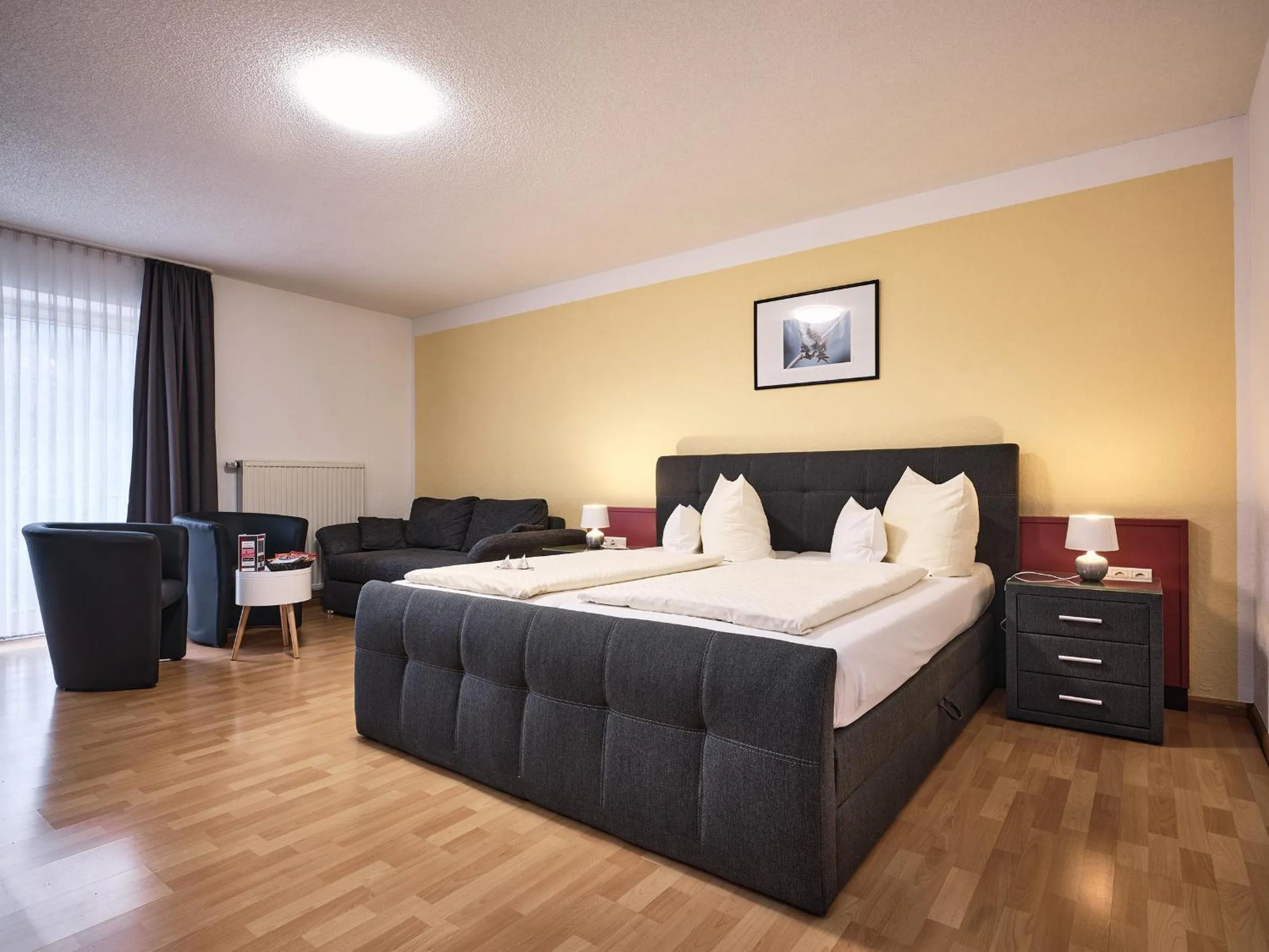 Bed in TIPTOP Hotel am Hochrhein